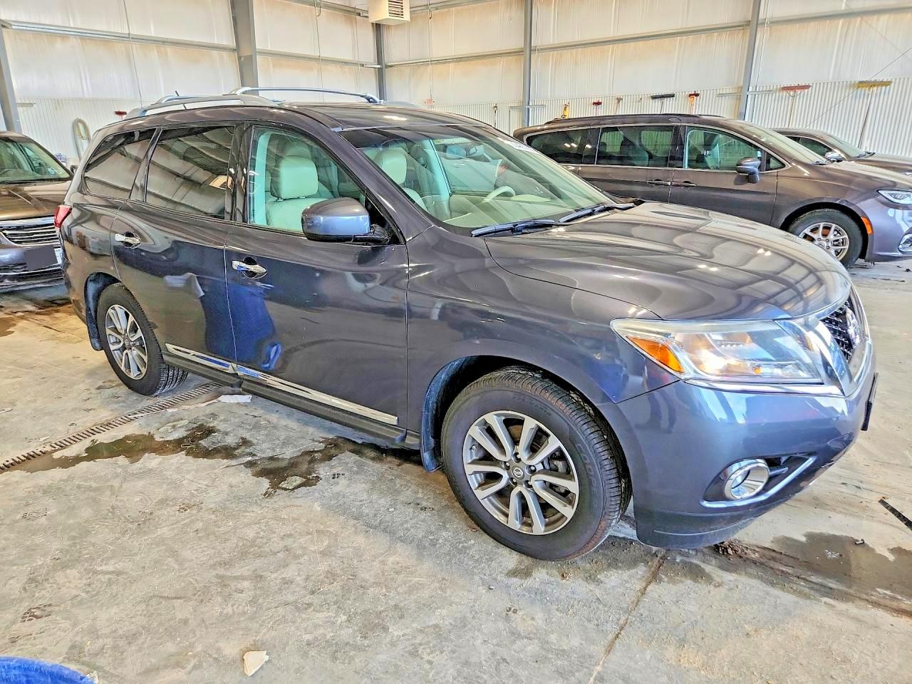 2013 Nissan Pathfinder S/sl/sv Charcoal vin: 5N1AR2MM8DC649676