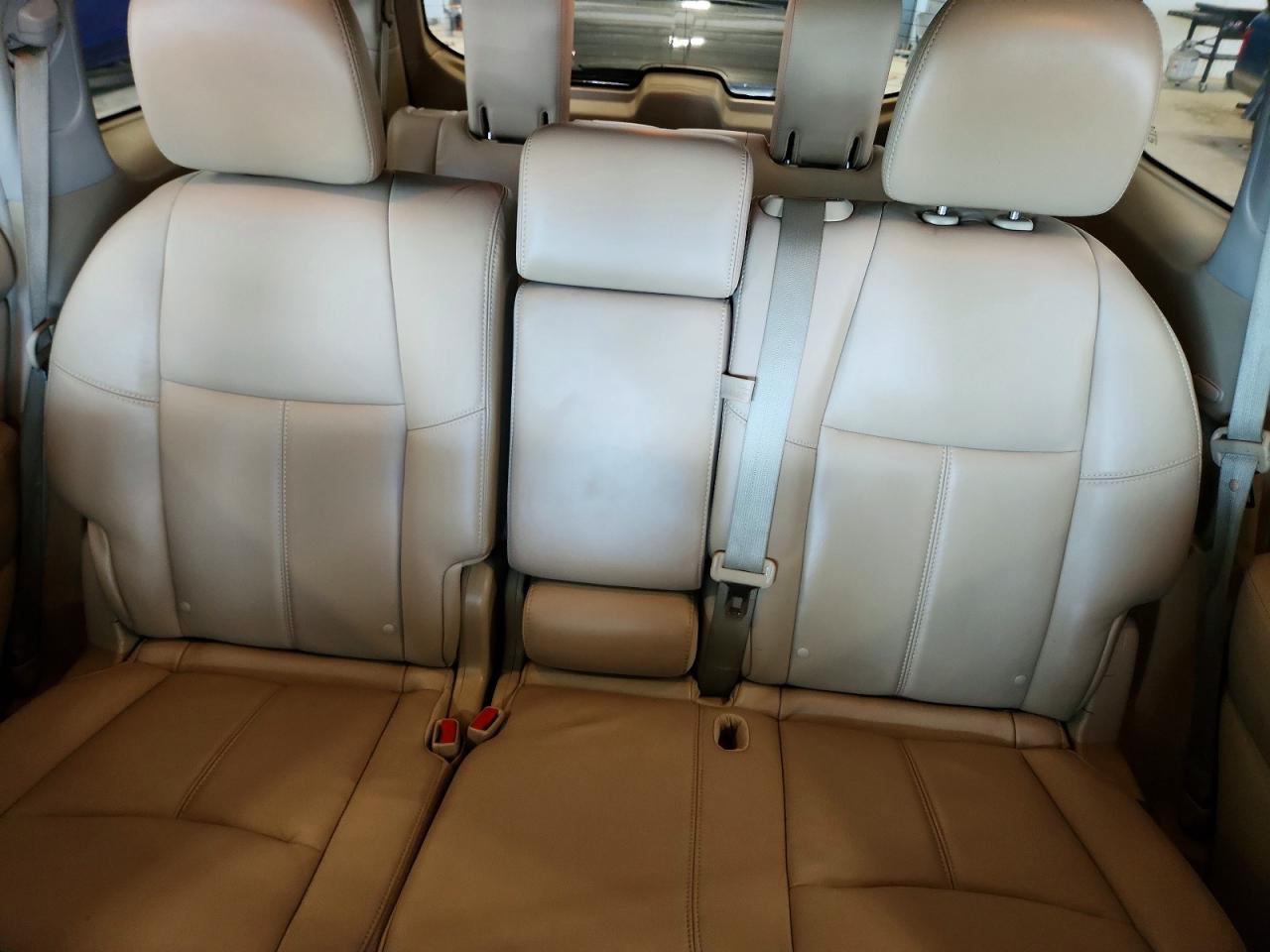 2013 Nissan Pathfinder S/sl/sv Charcoal vin: 5N1AR2MM8DC649676