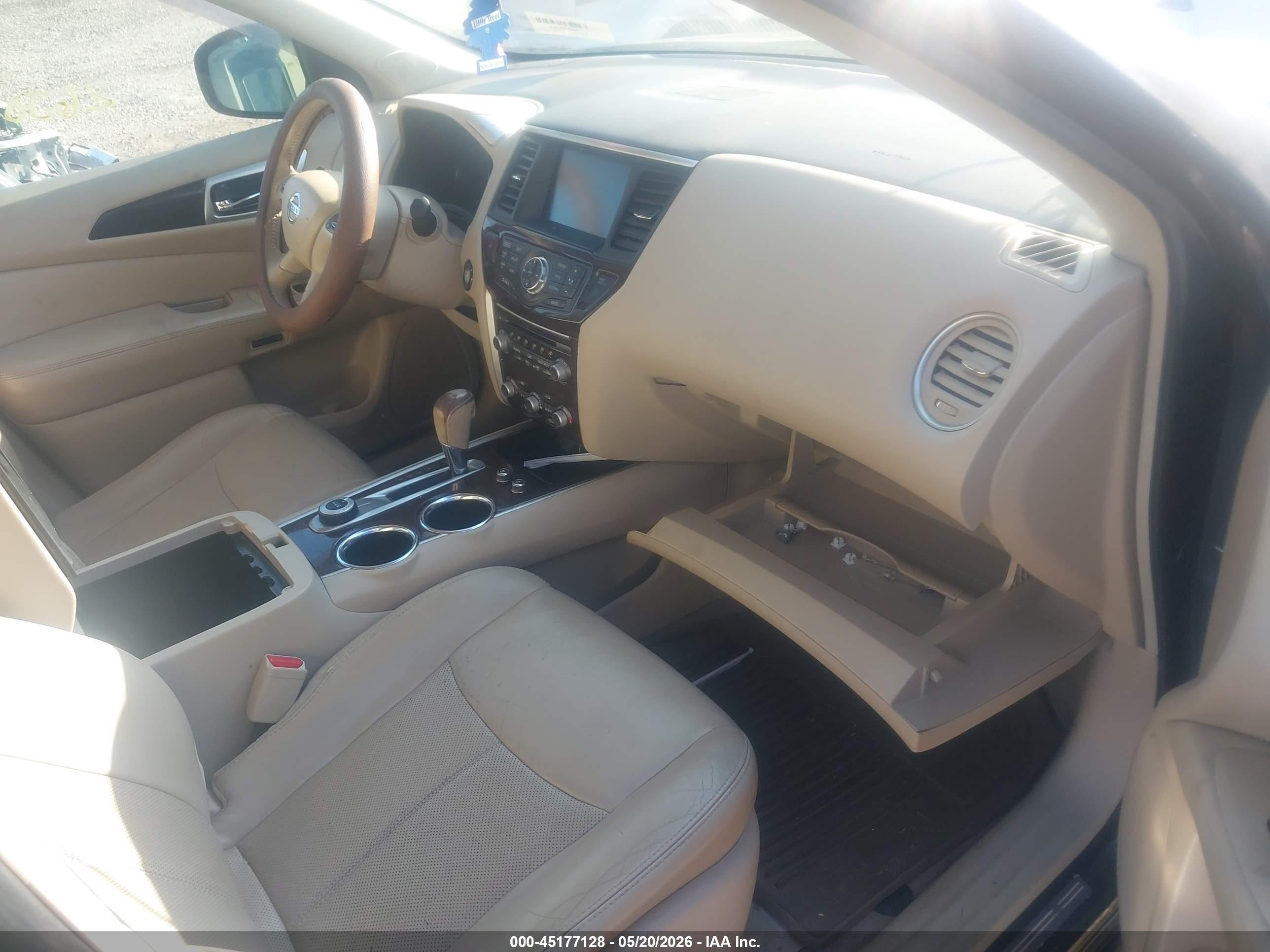 2013 Nissan Pathfinder Platinum Gray vin: 5N1AR2MM8DC652528