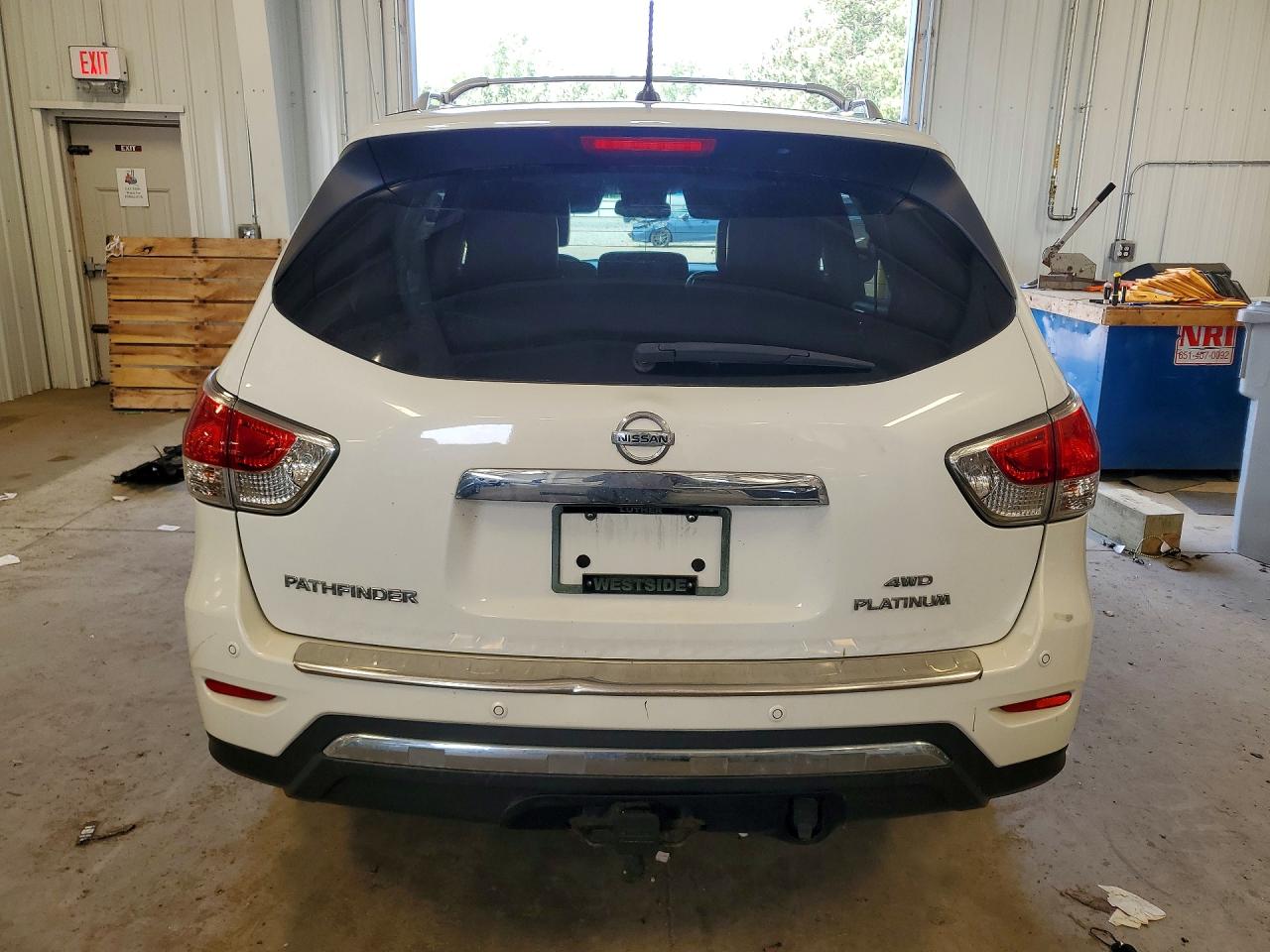2013 Nissan Pathfinder S White vin: 5N1AR2MM8DC682550