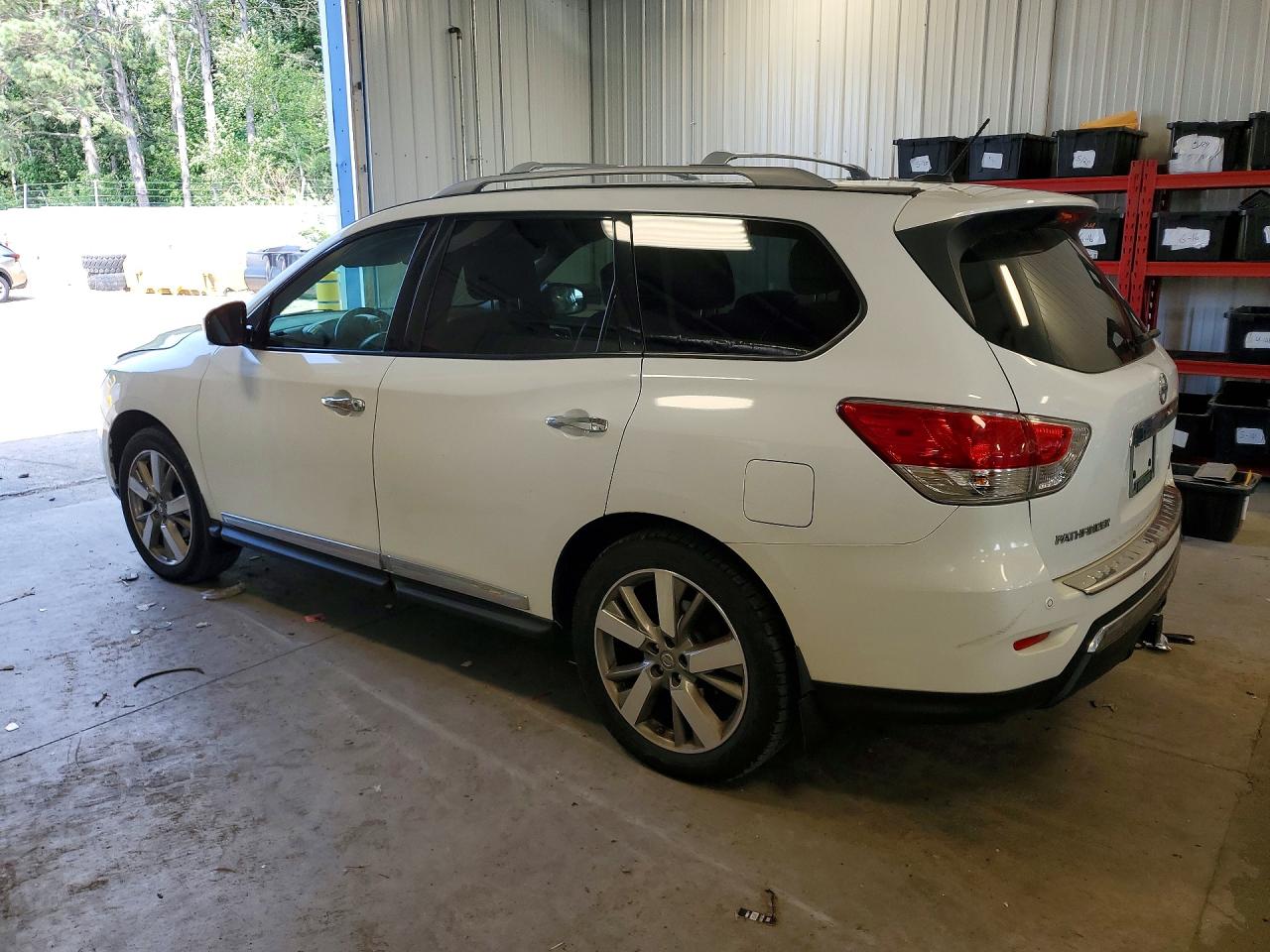 2013 Nissan Pathfinder S White vin: 5N1AR2MM8DC682550