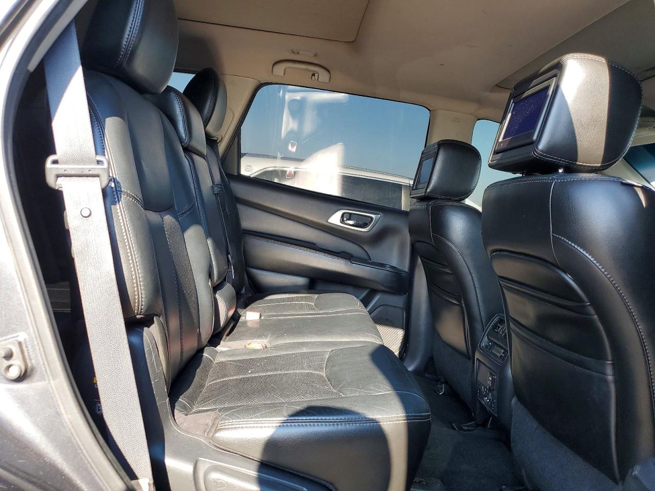 2013 Niss Pathfinder S Charcoal vin: 5N1AR2MM8DC685190