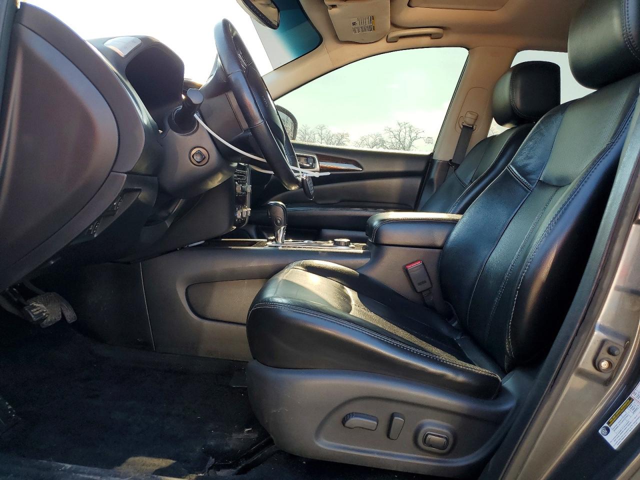 2013 Niss Pathfinder S Charcoal vin: 5N1AR2MM8DC685190