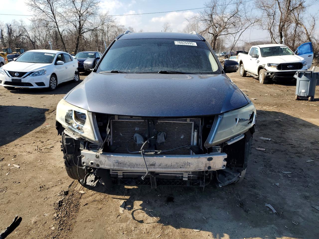 2013 Niss Pathfinder S Charcoal vin: 5N1AR2MM8DC685190