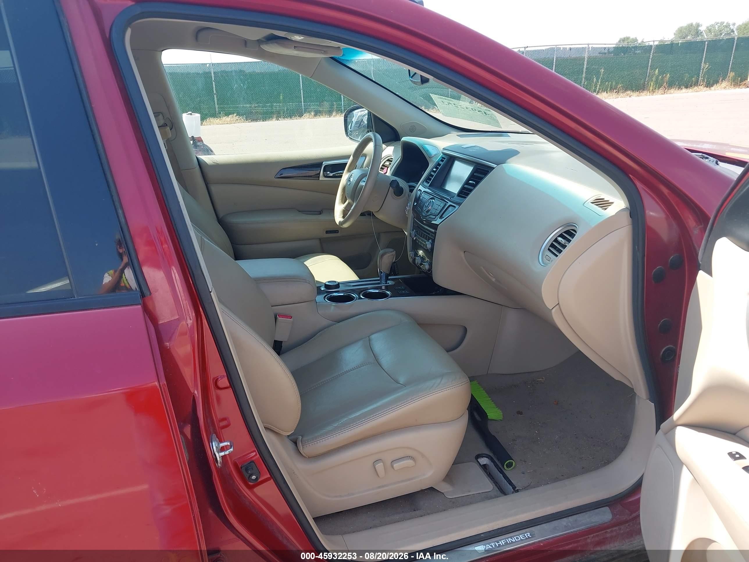 2014 Nissan Pathfinder Sl Red vin: 5N1AR2MM8EC621717