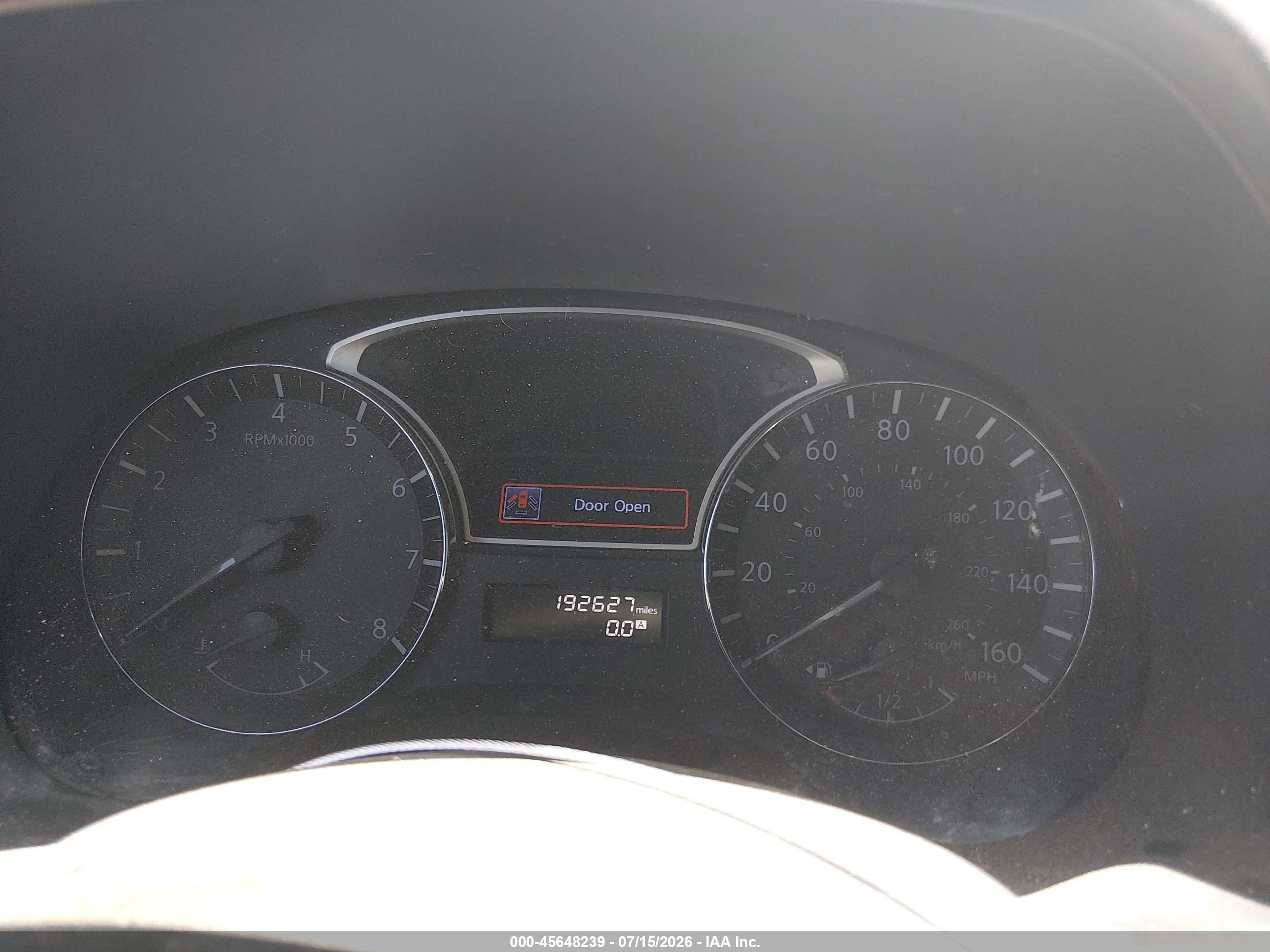 2014 Nissan Pathfinder Platinum Silver vin: 5N1AR2MM8EC623807