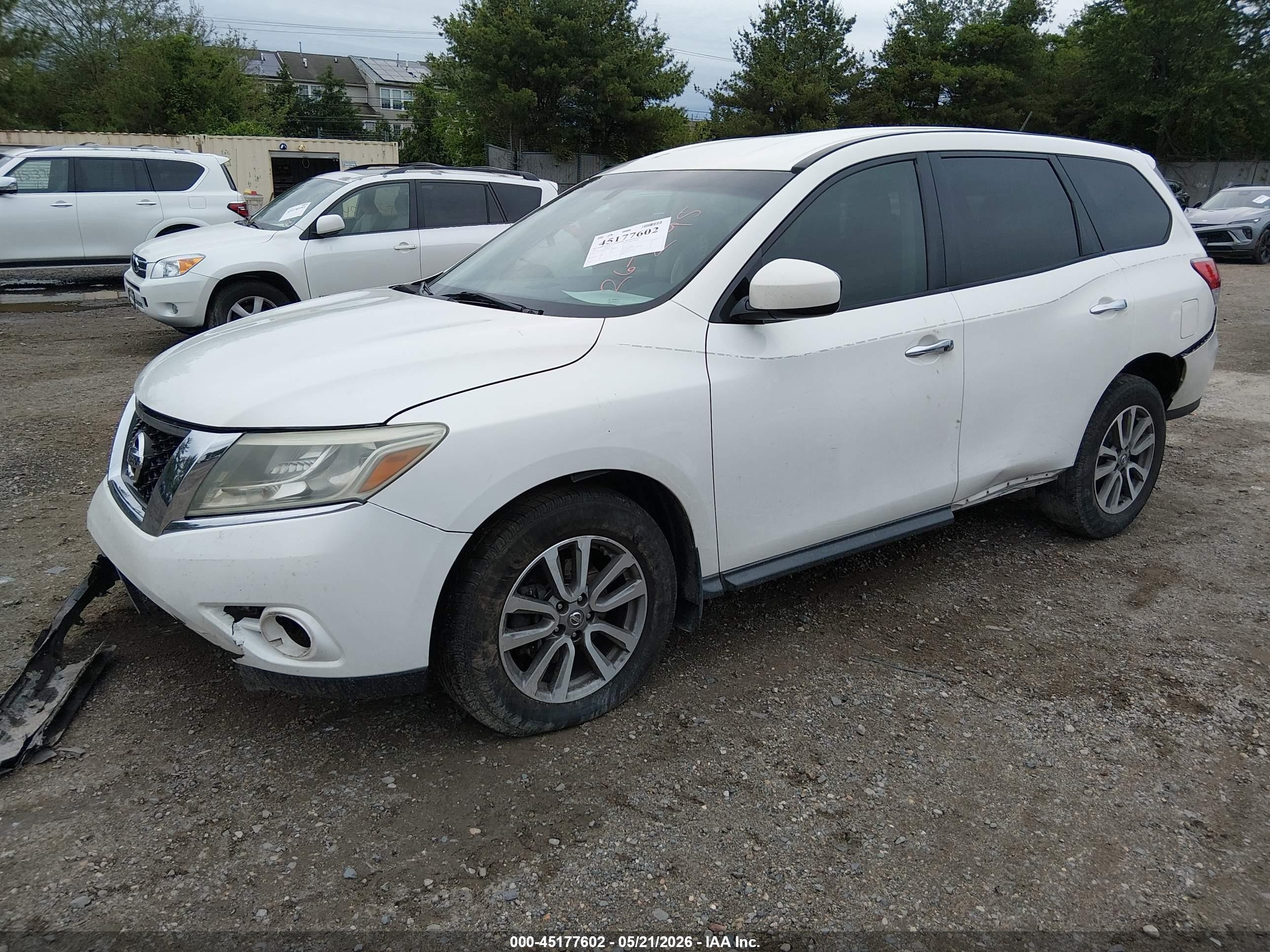 2014 Nissan Pathfinder S Белый vin: 5N1AR2MM8EC672490