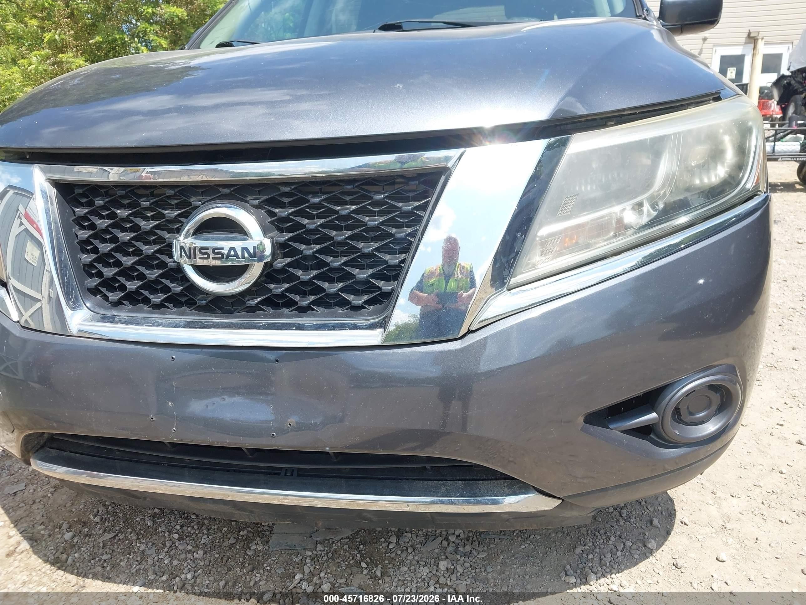 2014 Nissan Pathfinder Sv Gray vin: 5N1AR2MM8EC699673