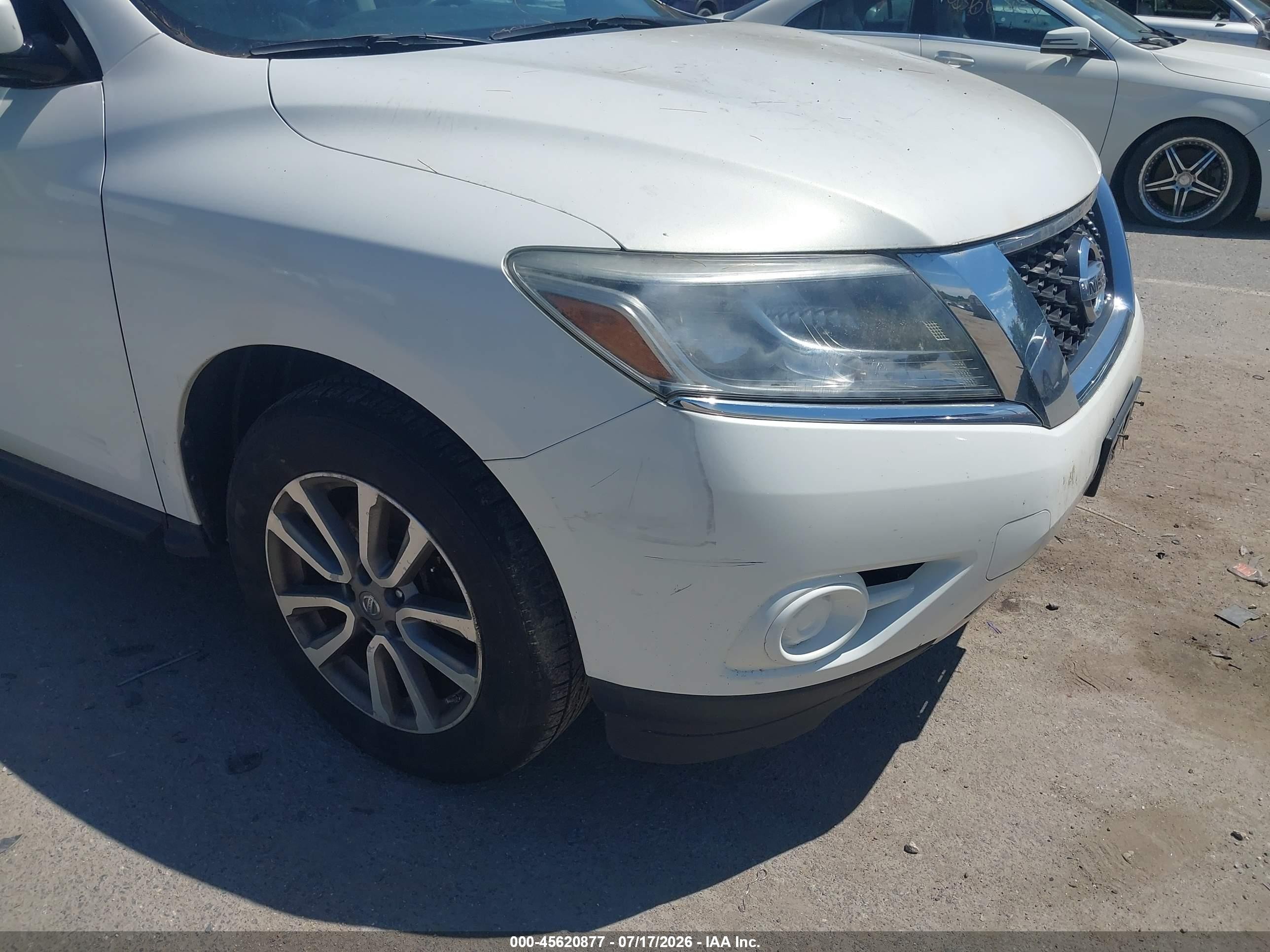 2014 Nissan Pathfinder S White vin: 5N1AR2MM8EC714639