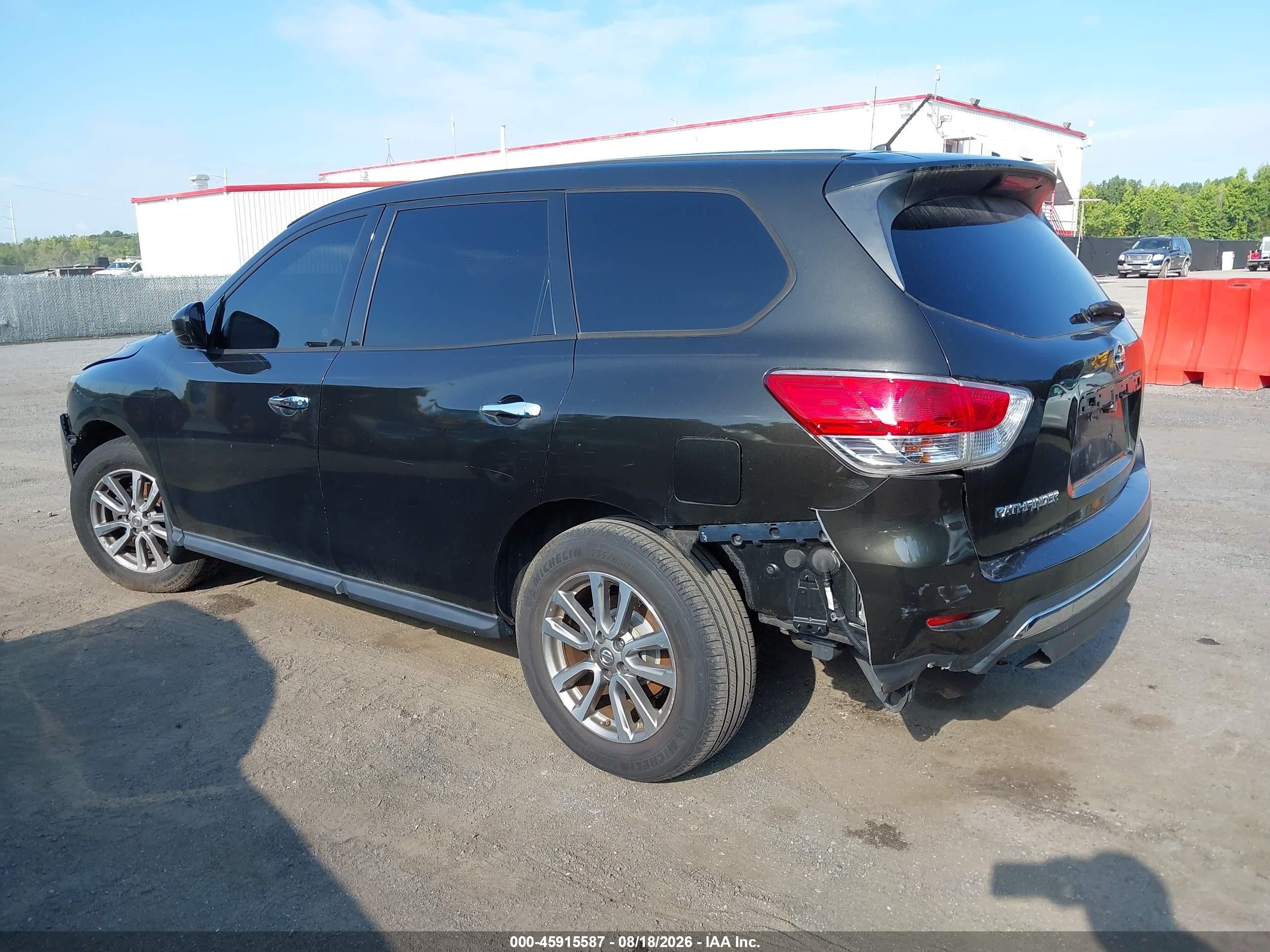 2015 Nissan Pathfinder S Black vin: 5N1AR2MM8FC601503