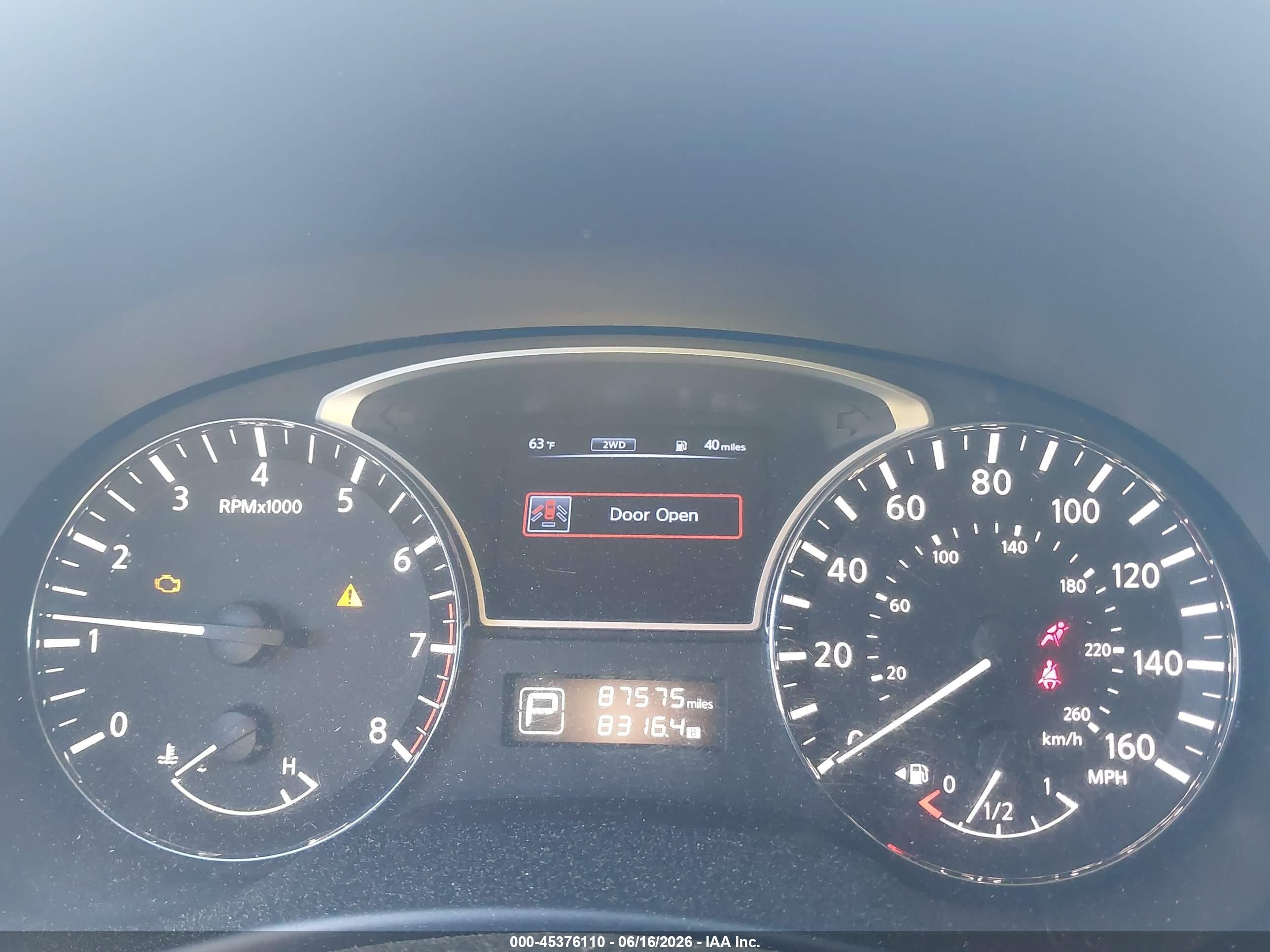 2015 Nissan Pathfinder Sv Silver vin: 5N1AR2MM8FC603283