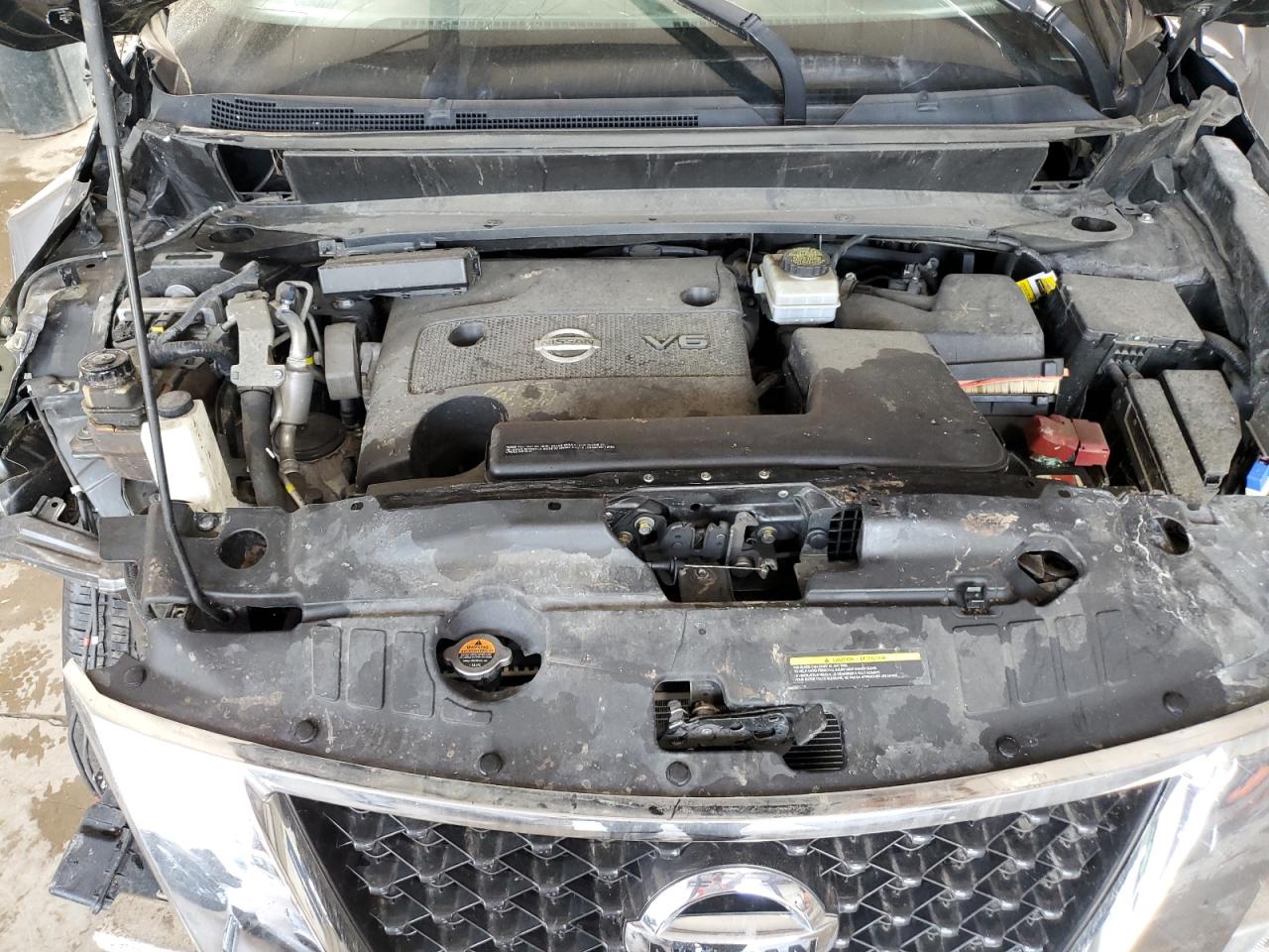 2015 Nissan Pathfinder S Gray vin: 5N1AR2MM8FC614932
