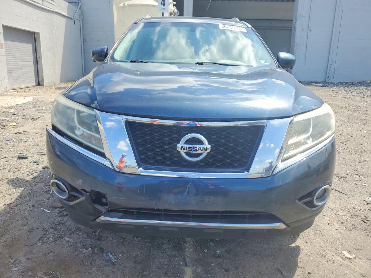 2015 Nissan Pathfinder S Blue vin: 5N1AR2MM8FC639653
