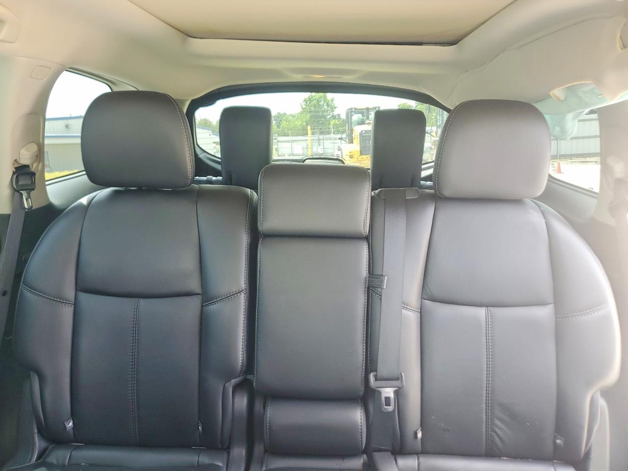 2015 Nissan Pathfinder Sl White vin: 5N1AR2MM8FC641452