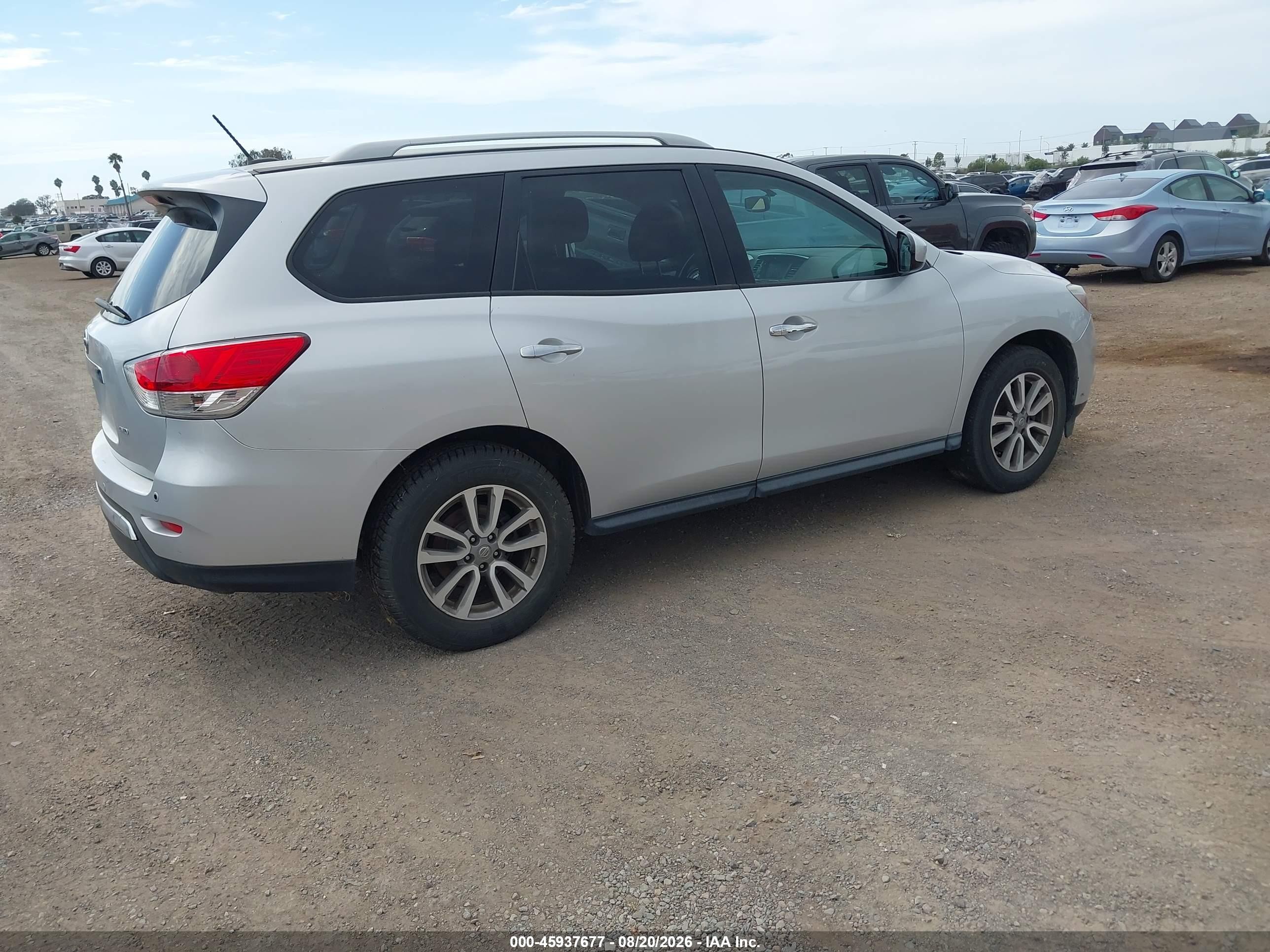 2015 Nissan Pathfinder Platinum/s/sl/sv Silver vin: 5N1AR2MM8FC647591