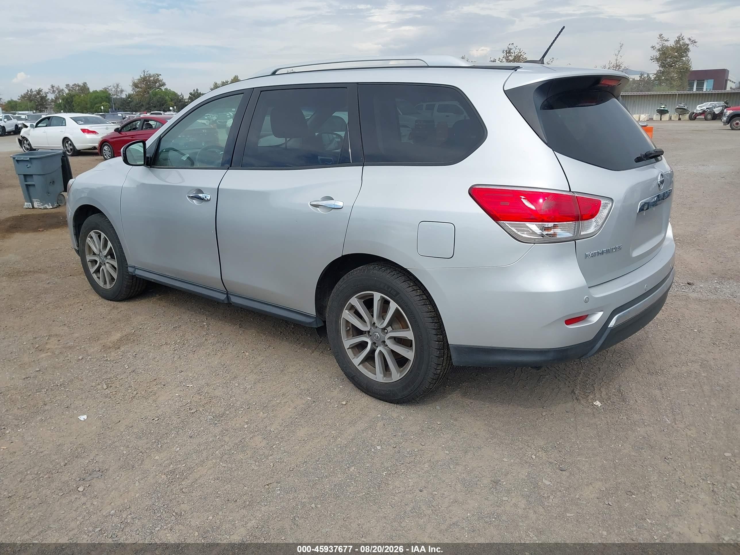 2015 Nissan Pathfinder Platinum/s/sl/sv Silver vin: 5N1AR2MM8FC647591