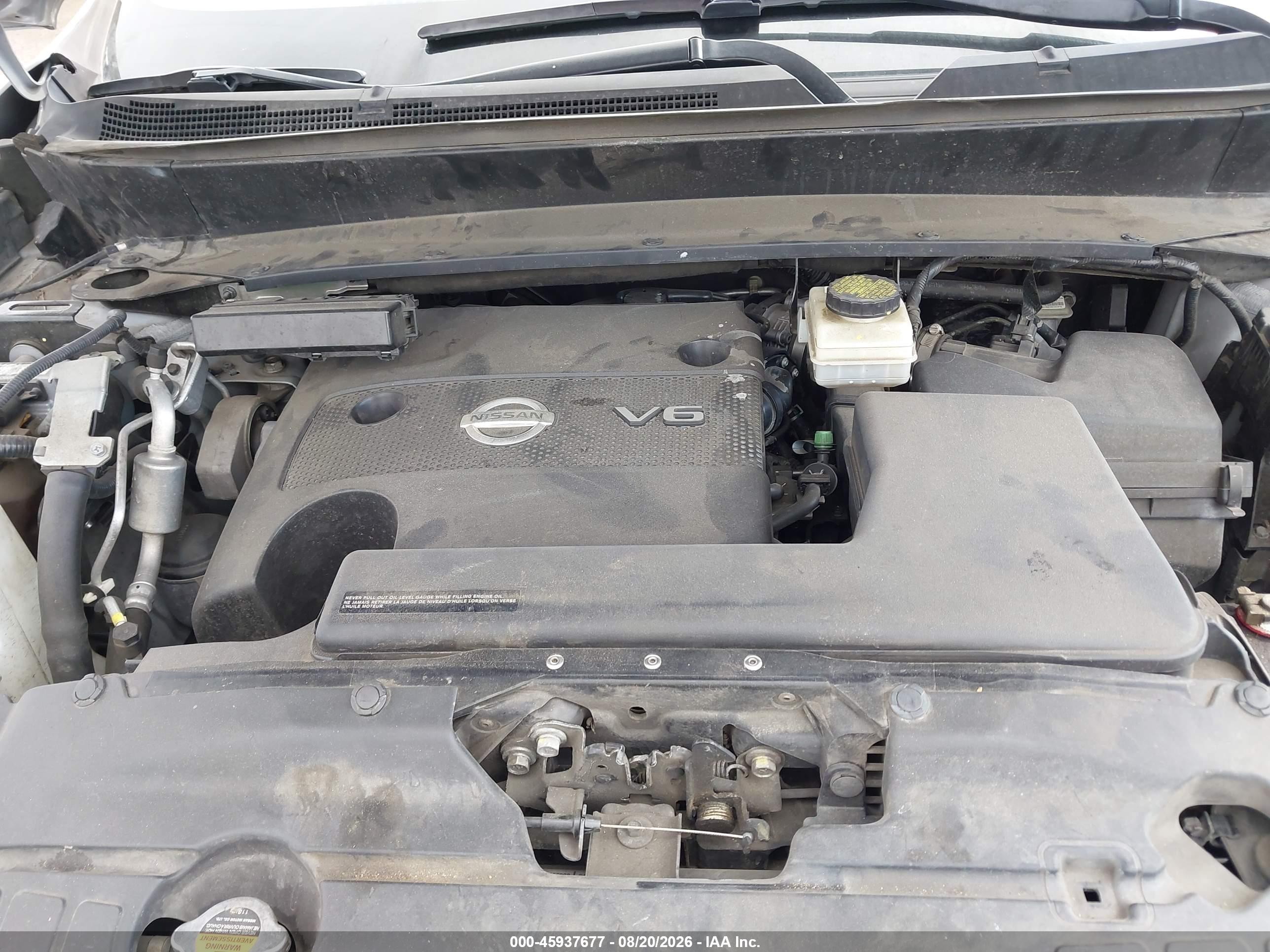 2015 Nissan Pathfinder Platinum/s/sl/sv Silver vin: 5N1AR2MM8FC647591