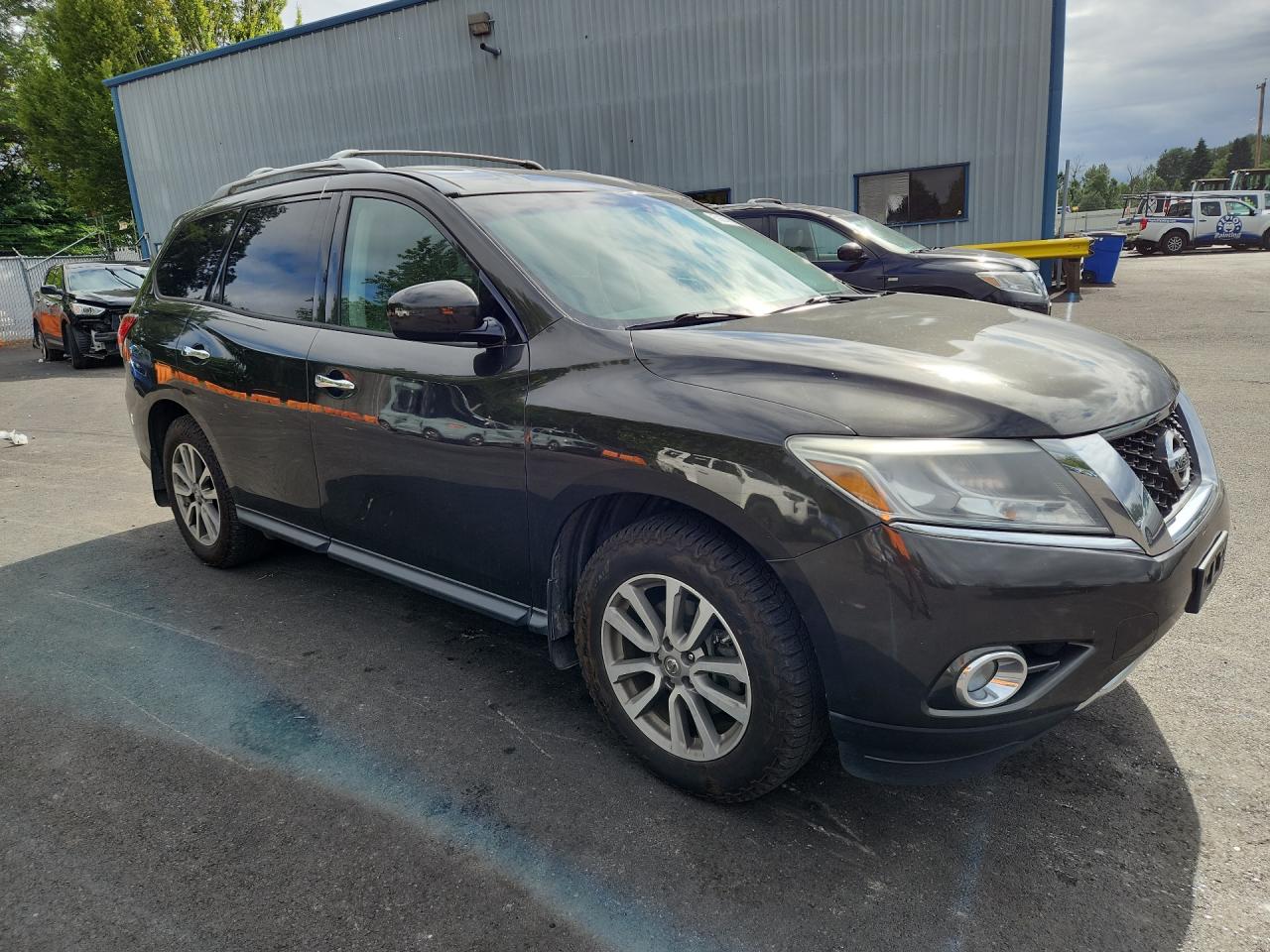 2015 Nissan Pathfinder Sv Угольный vin: 5N1AR2MM8FC653617 Damage: Right Front Door, Multiple Dents/Paint Damage, 3