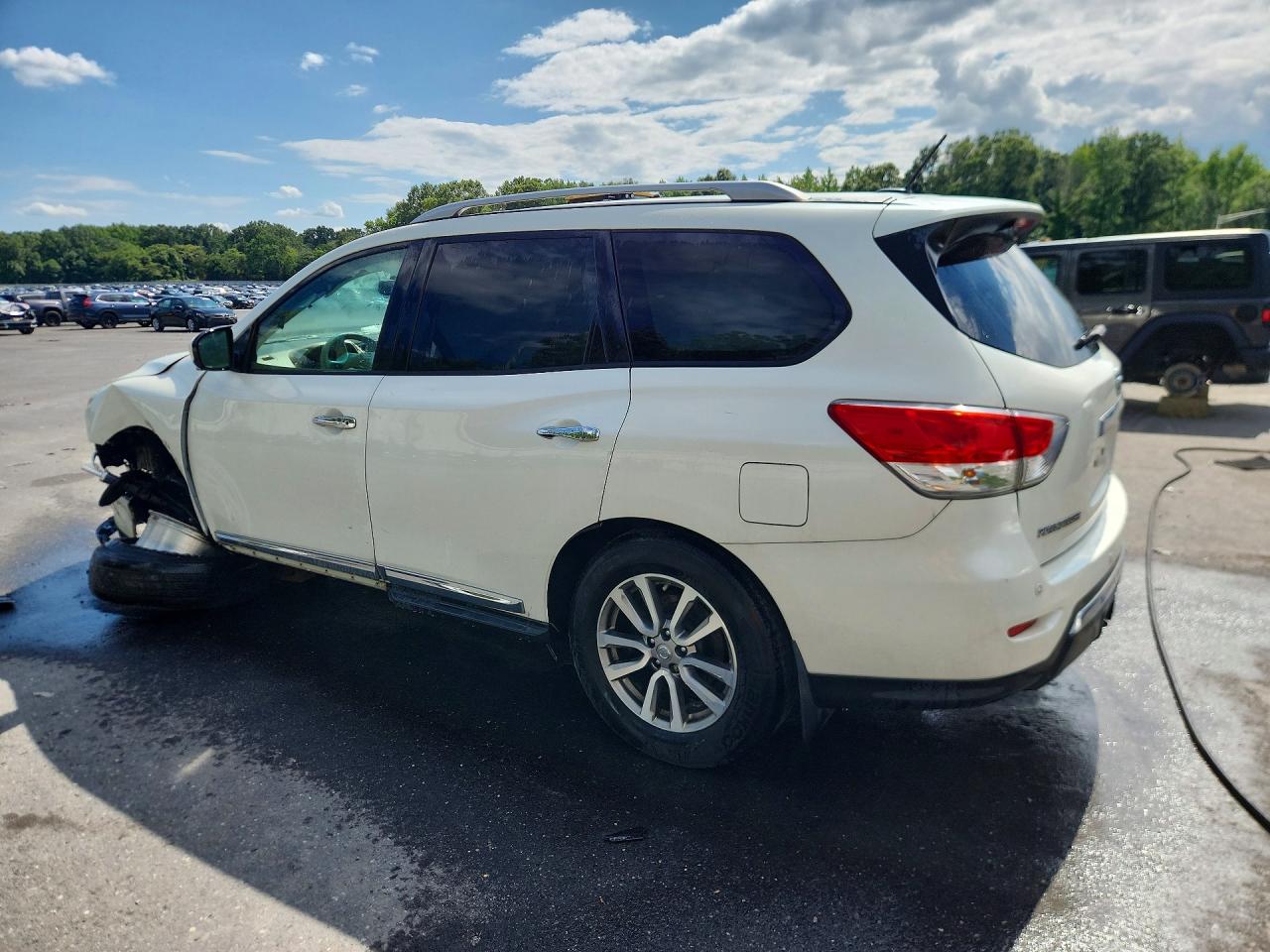 2015 Nissan Pathfinder Sl White vin: 5N1AR2MM8FC699691