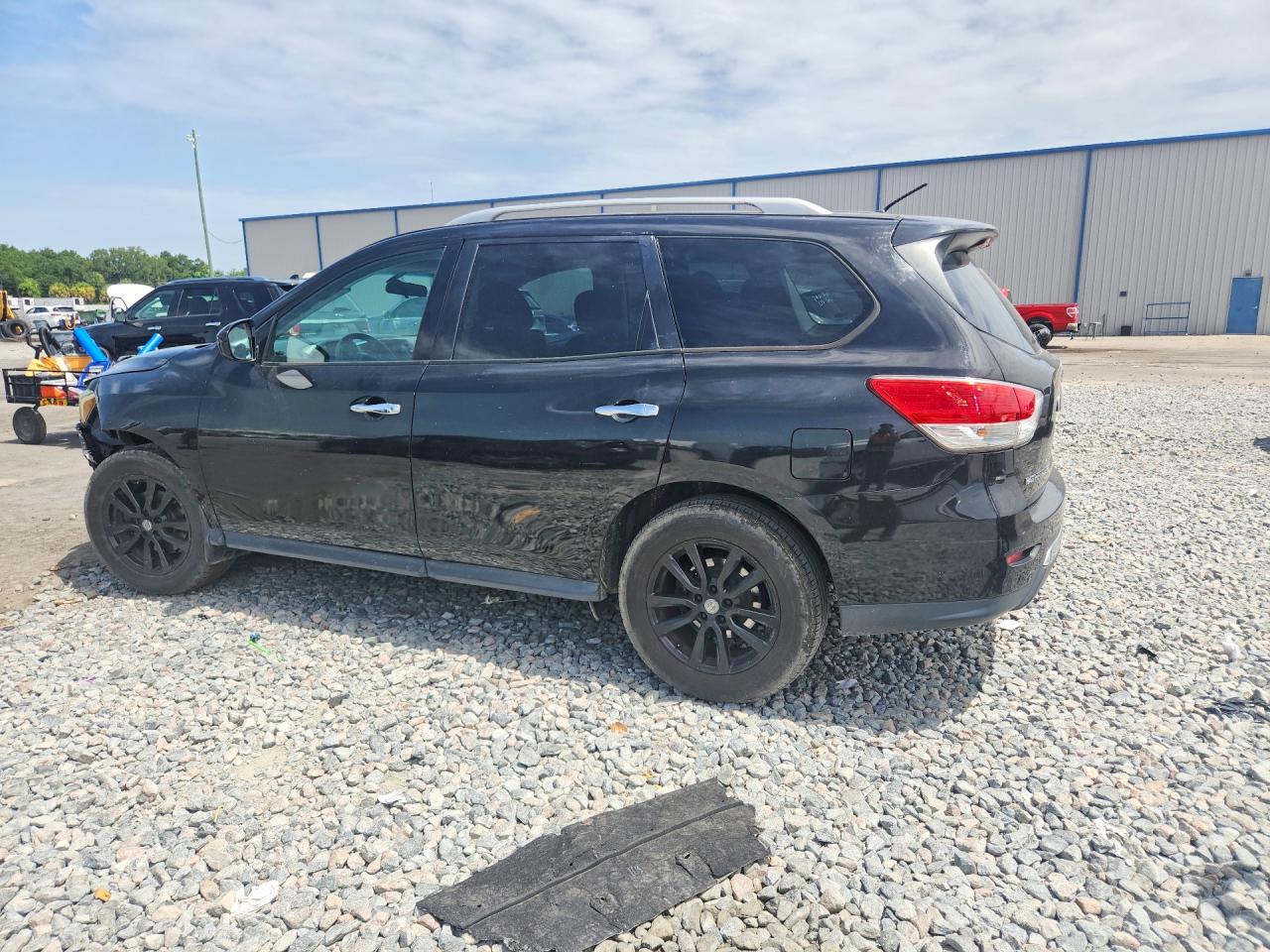 2015 Nissan Pathfinder S Black vin: 5N1AR2MM8FC703710