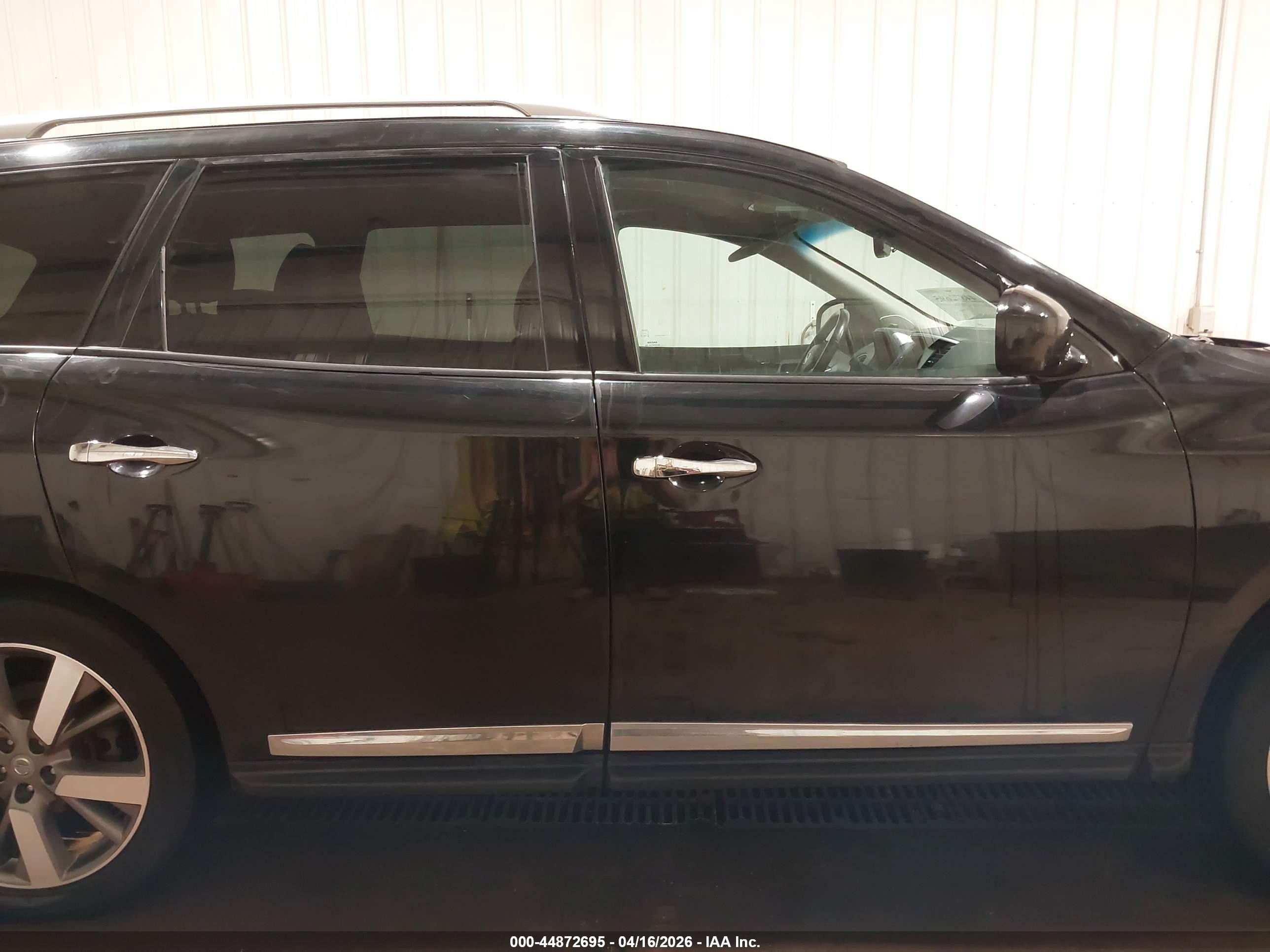 2013 Nissan Pathfinder Platinum/s/sl/sv Черный vin: 5N1AR2MM9DC601619