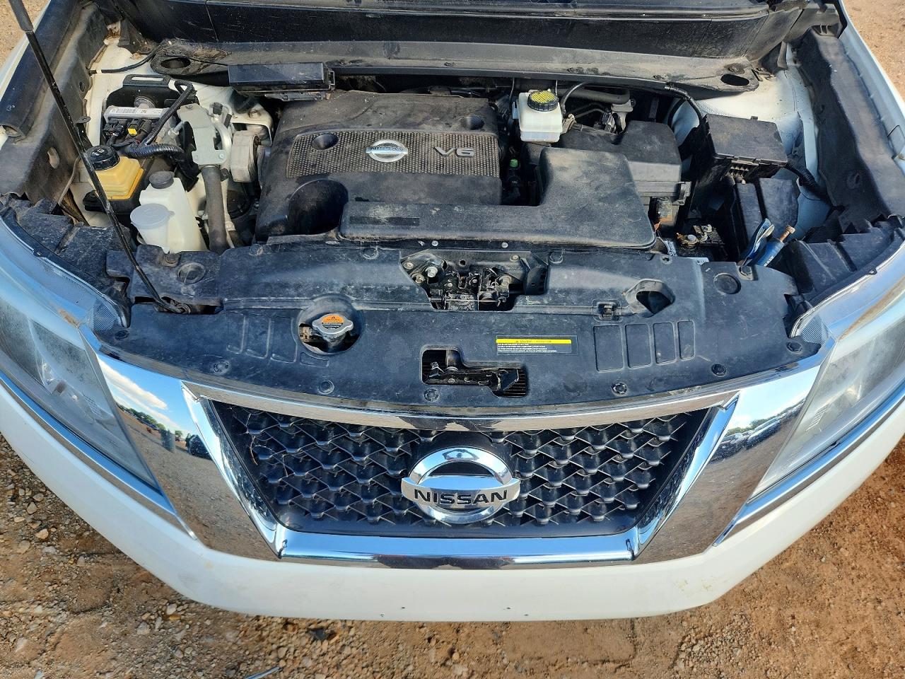 2013 Nissan Pathfinder S White vin: 5N1AR2MM9DC603161