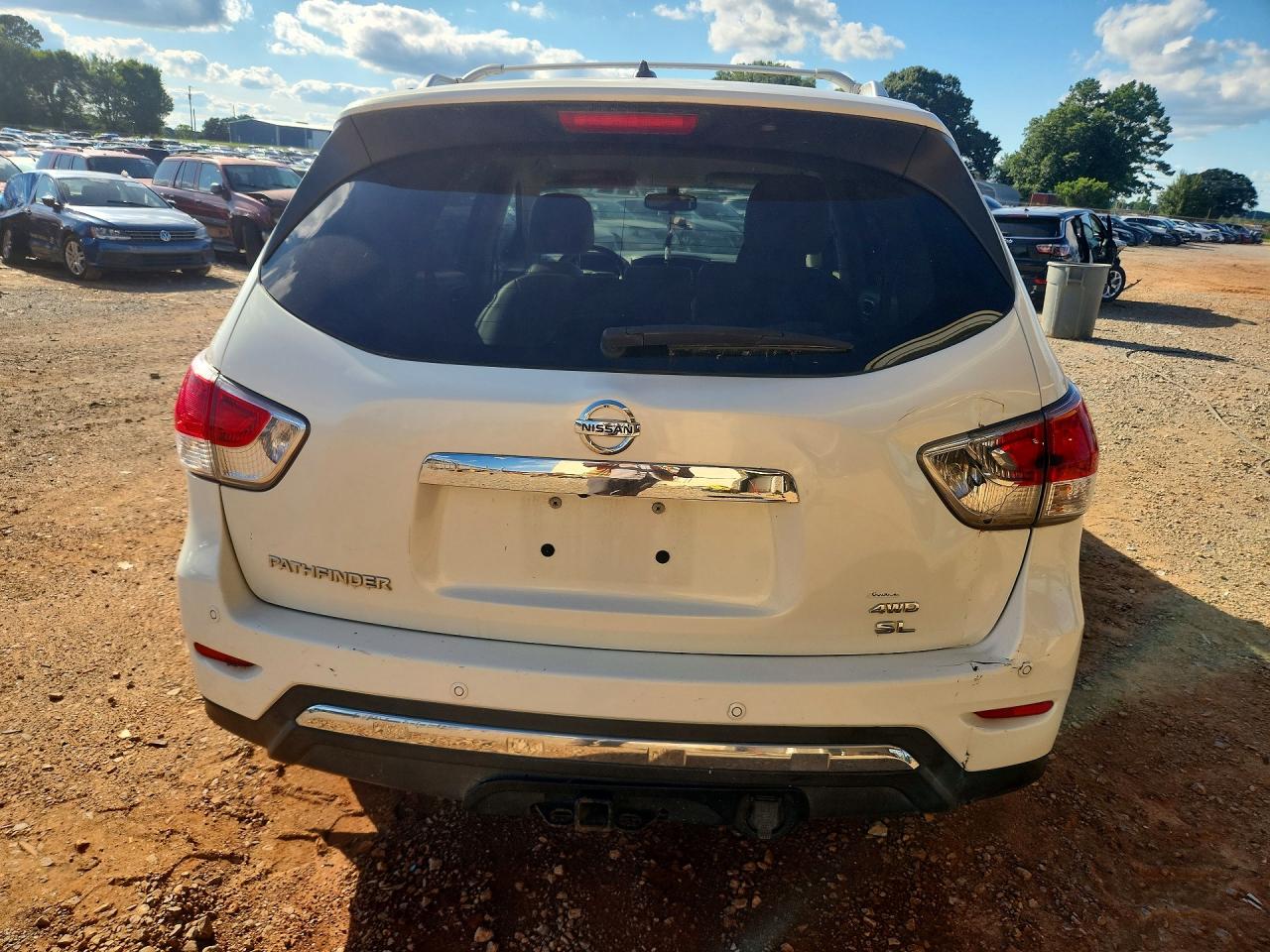 2013 Nissan Pathfinder S White vin: 5N1AR2MM9DC603161