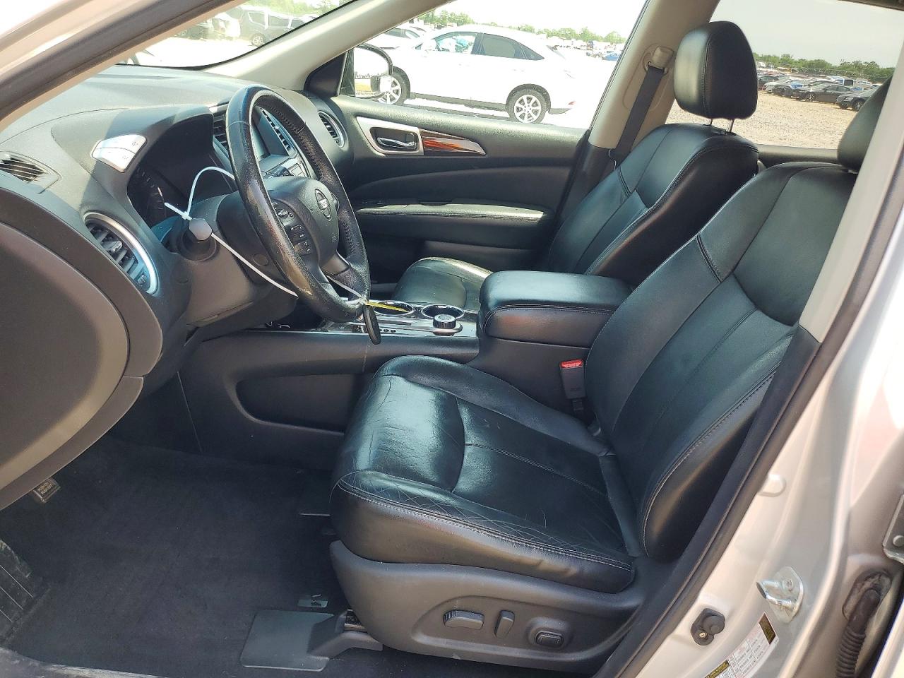 2013 Nissan Pathfinder S Silver vin: 5N1AR2MM9DC603421