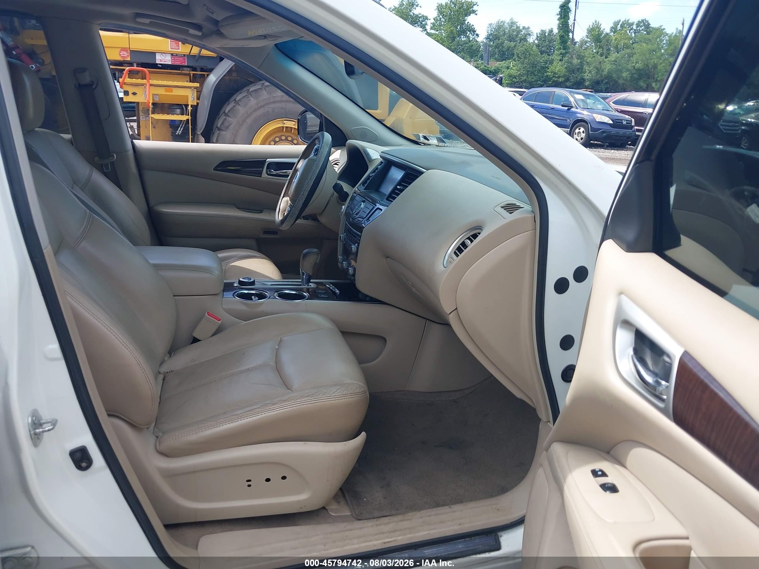 2013 Nissan Pathfinder Sl White vin: 5N1AR2MM9DC625015