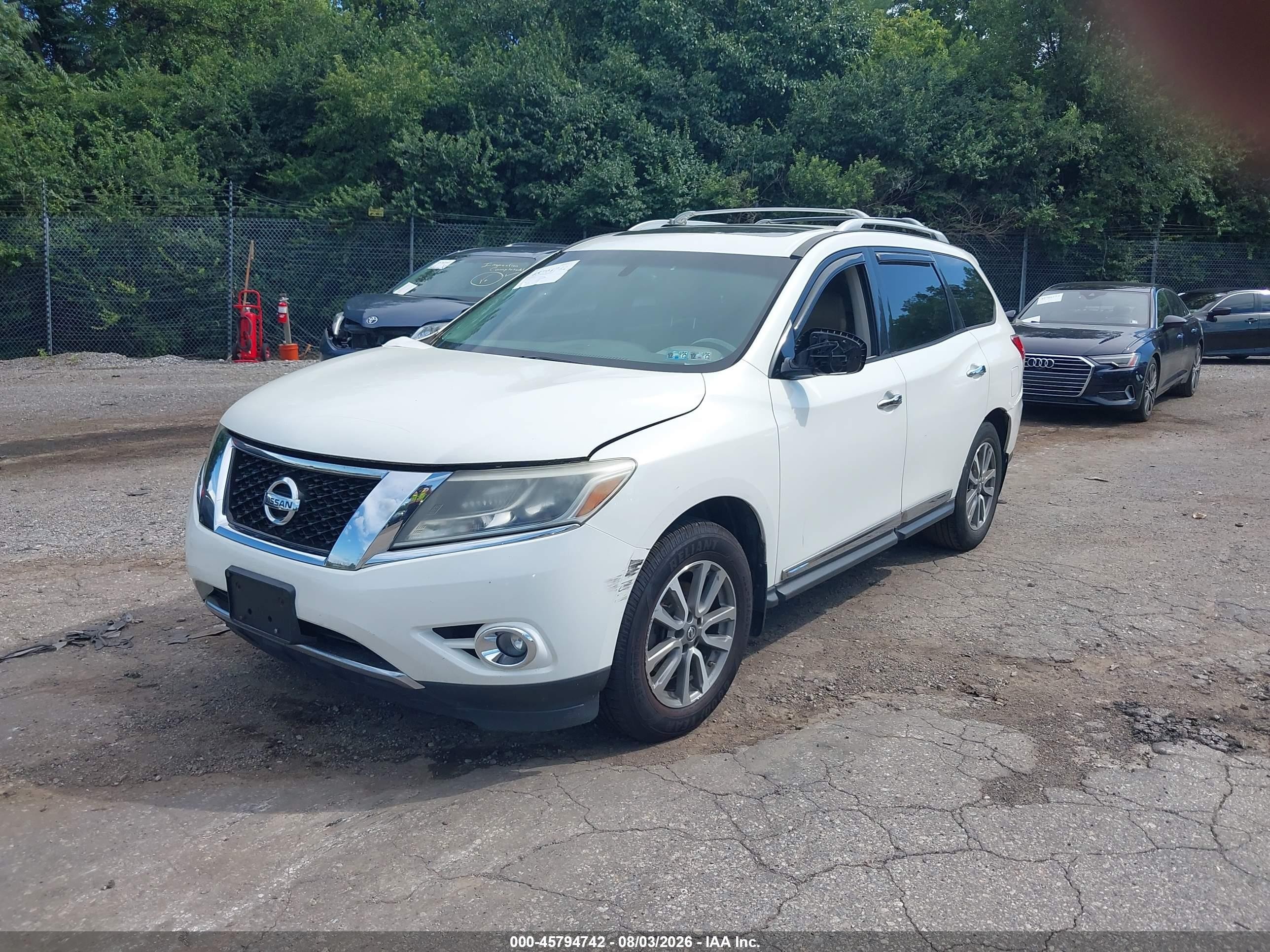 2013 Nissan Pathfinder Sl White vin: 5N1AR2MM9DC625015