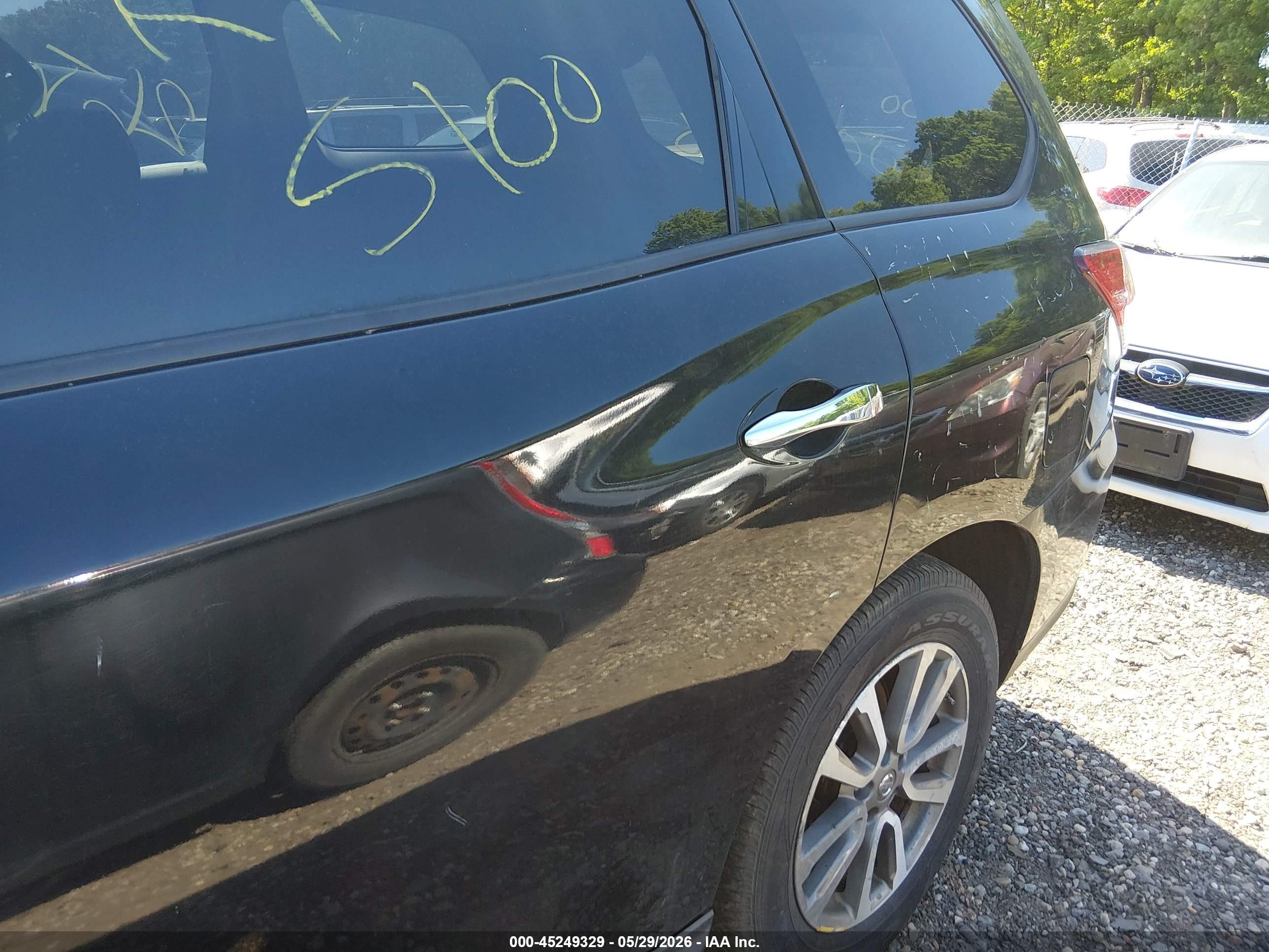 2013 Nissan Pathfinder Sv Черный vin: 5N1AR2MM9DC626665