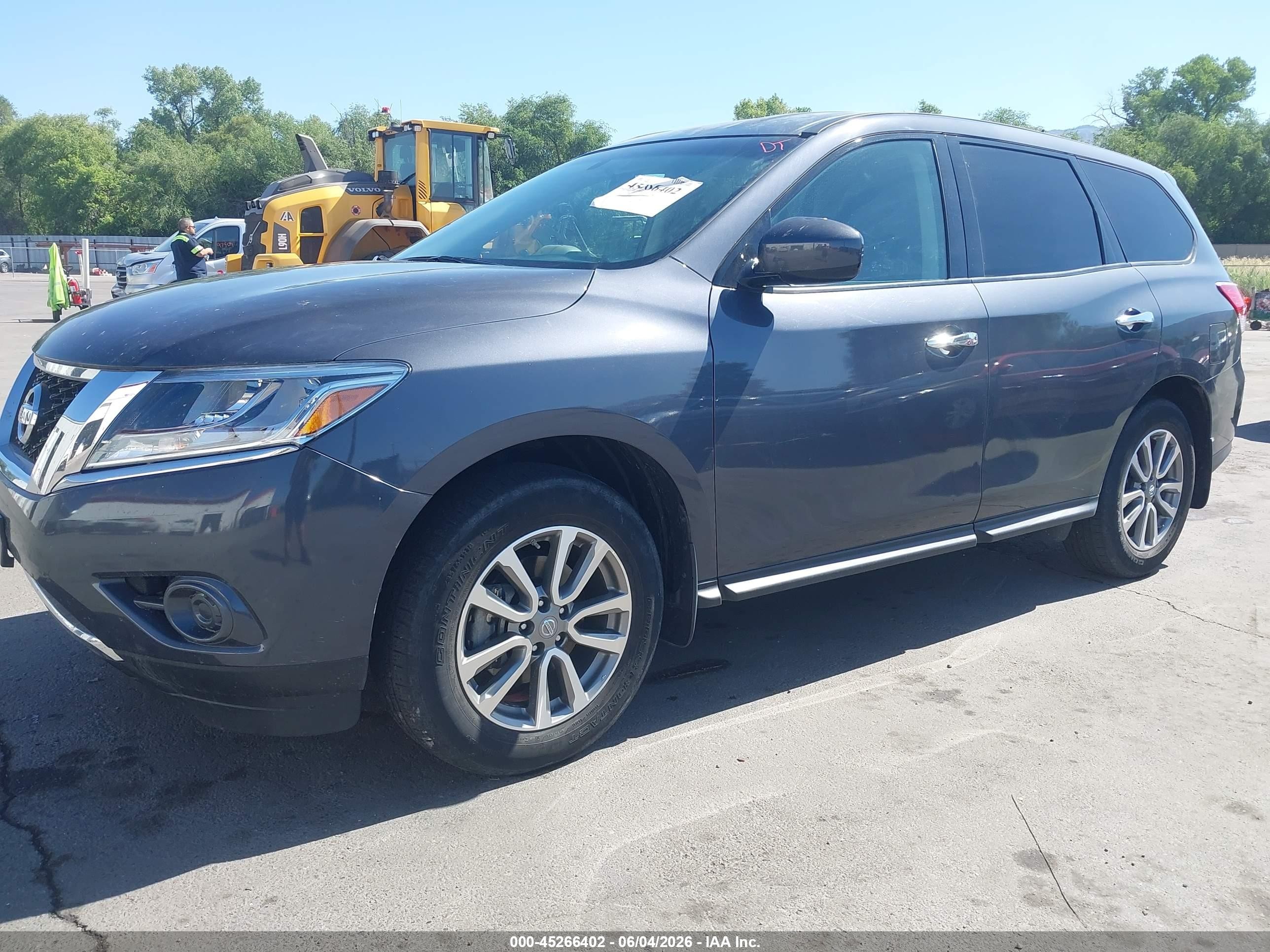 2013 Nissan Pathfinder S Gray vin: 5N1AR2MM9DC633051