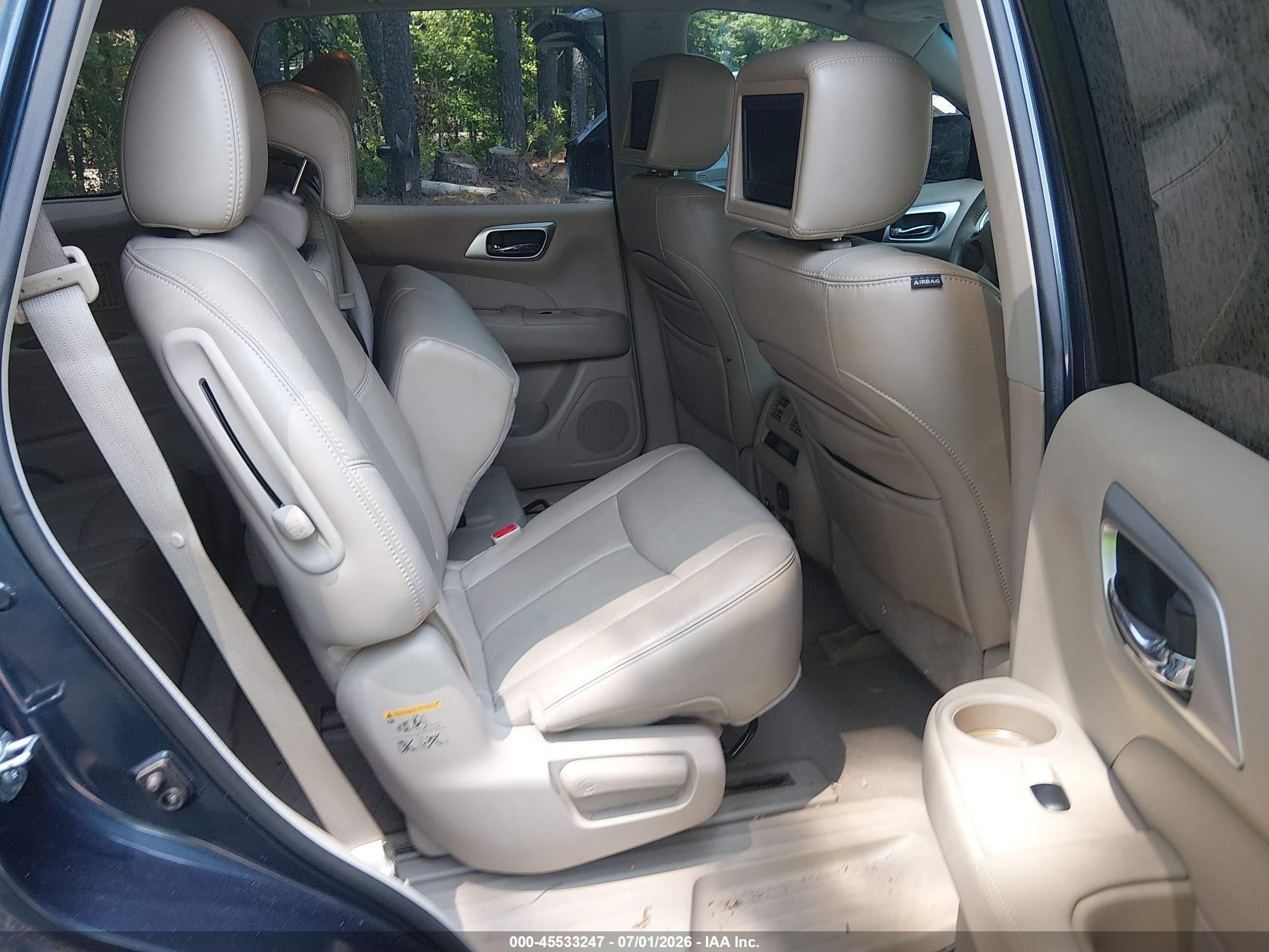 2013 Nissan Pathfinder Platinum Dark Blue vin: 5N1AR2MM9DC638797