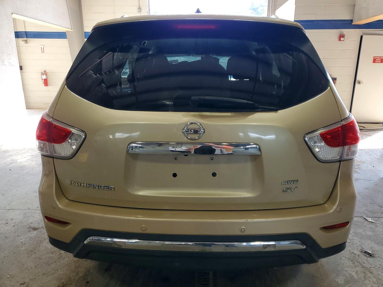 2013 Nissan Pathfinder S Gold vin: 5N1AR2MM9DC667345