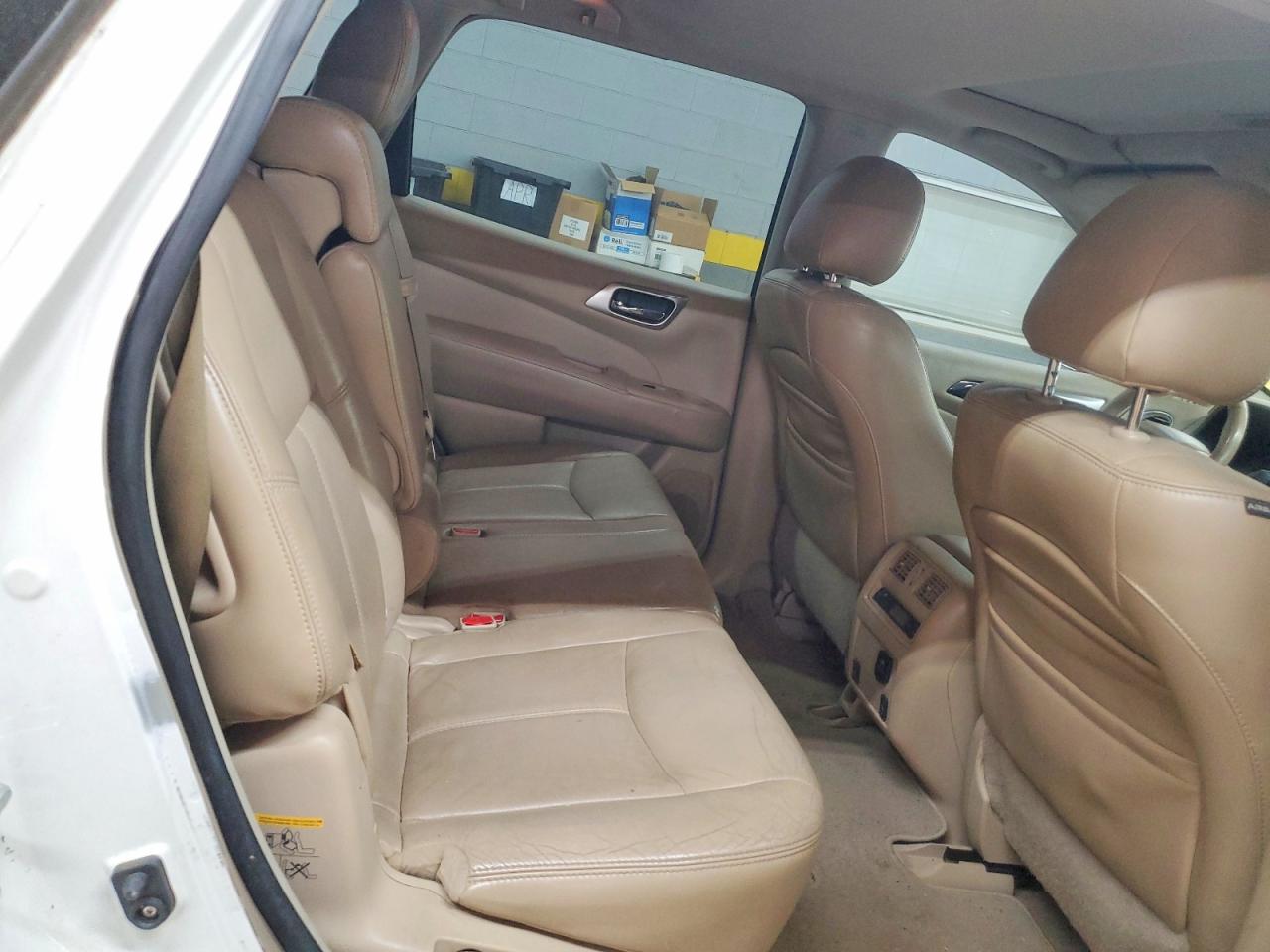 2013 Nissan Pathfinder S White vin: 5N1AR2MM9DC671198