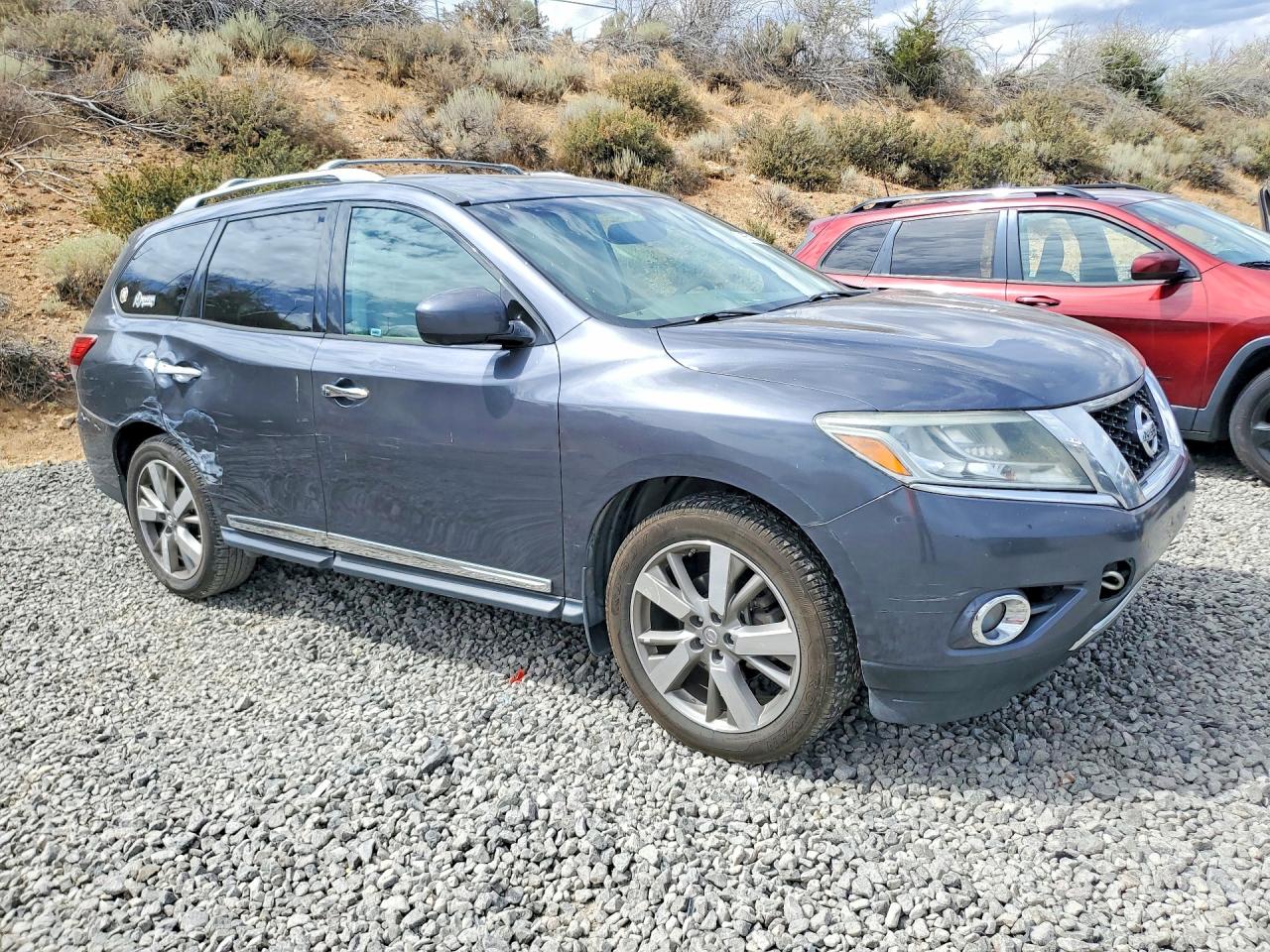 2014 Nissan Pathfinder S Угольный vin: 5N1AR2MM9EC615151