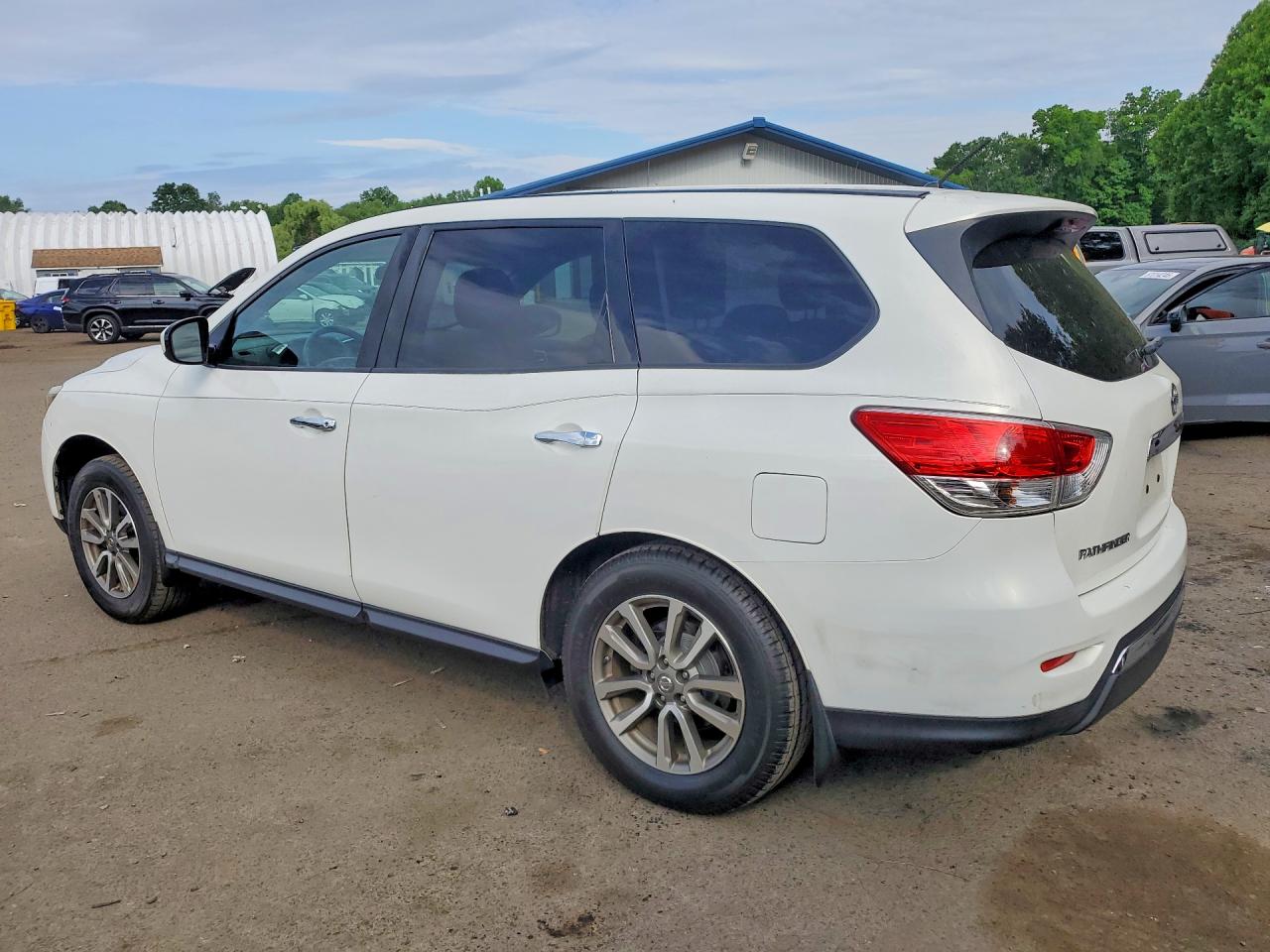 2014 Nissan Pathfinder S White vin: 5N1AR2MM9EC682865