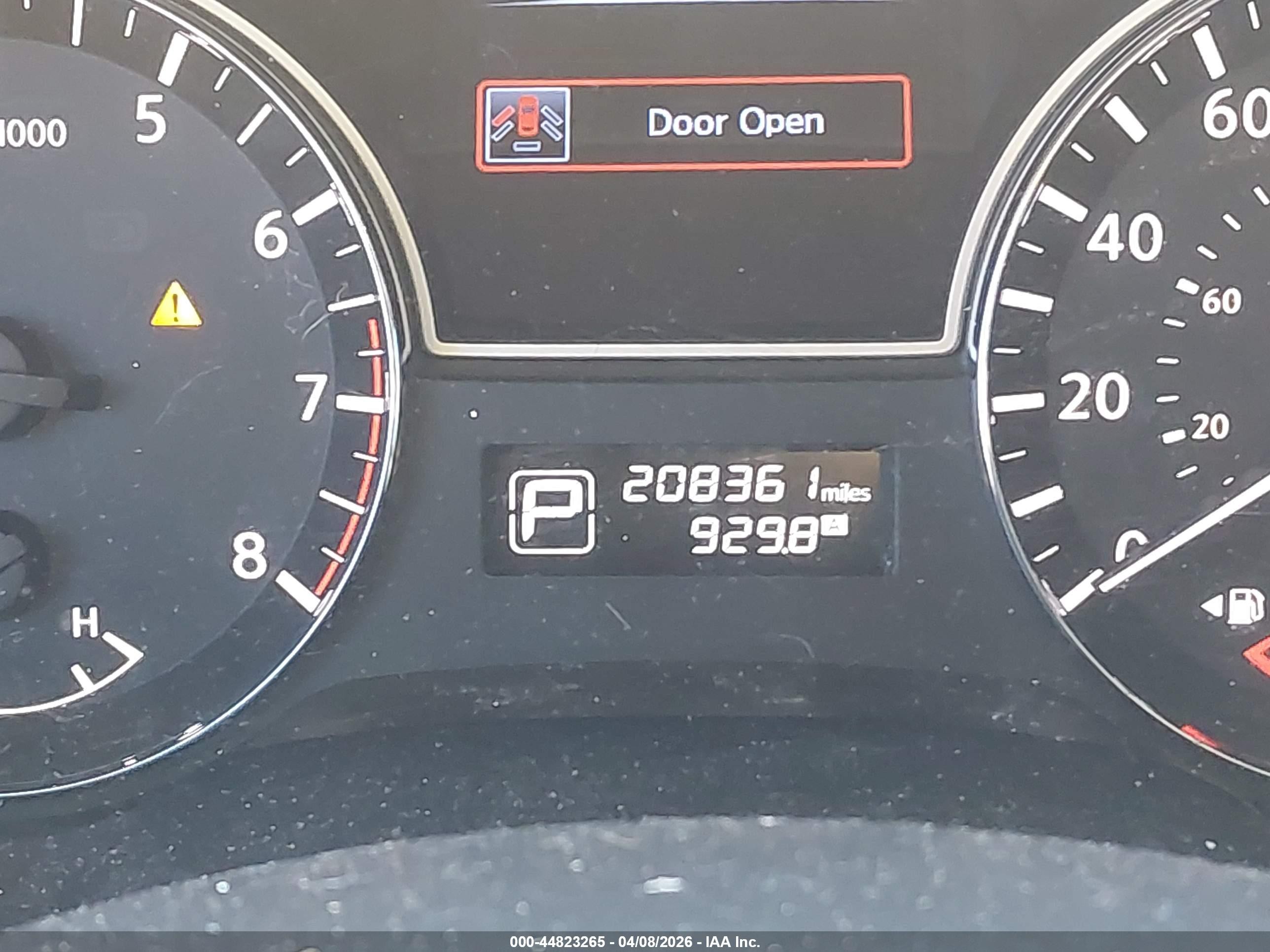 2014 Nissan Pathfinder Platinum Silver vin: 5N1AR2MM9EC687404