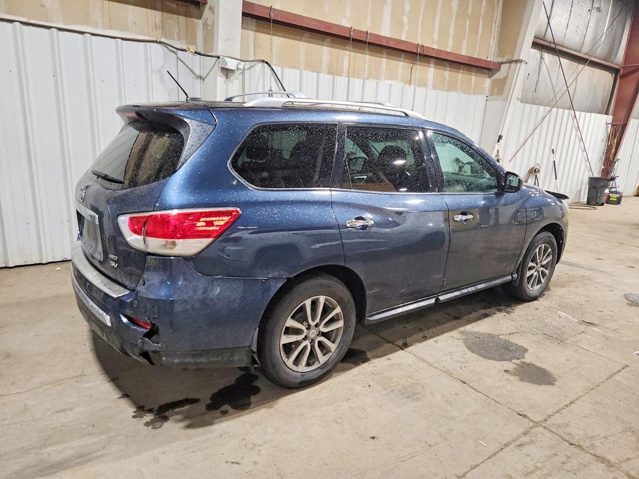 2014 Nissan Pathfinder Sv Blue vin: 5N1AR2MM9EC705724