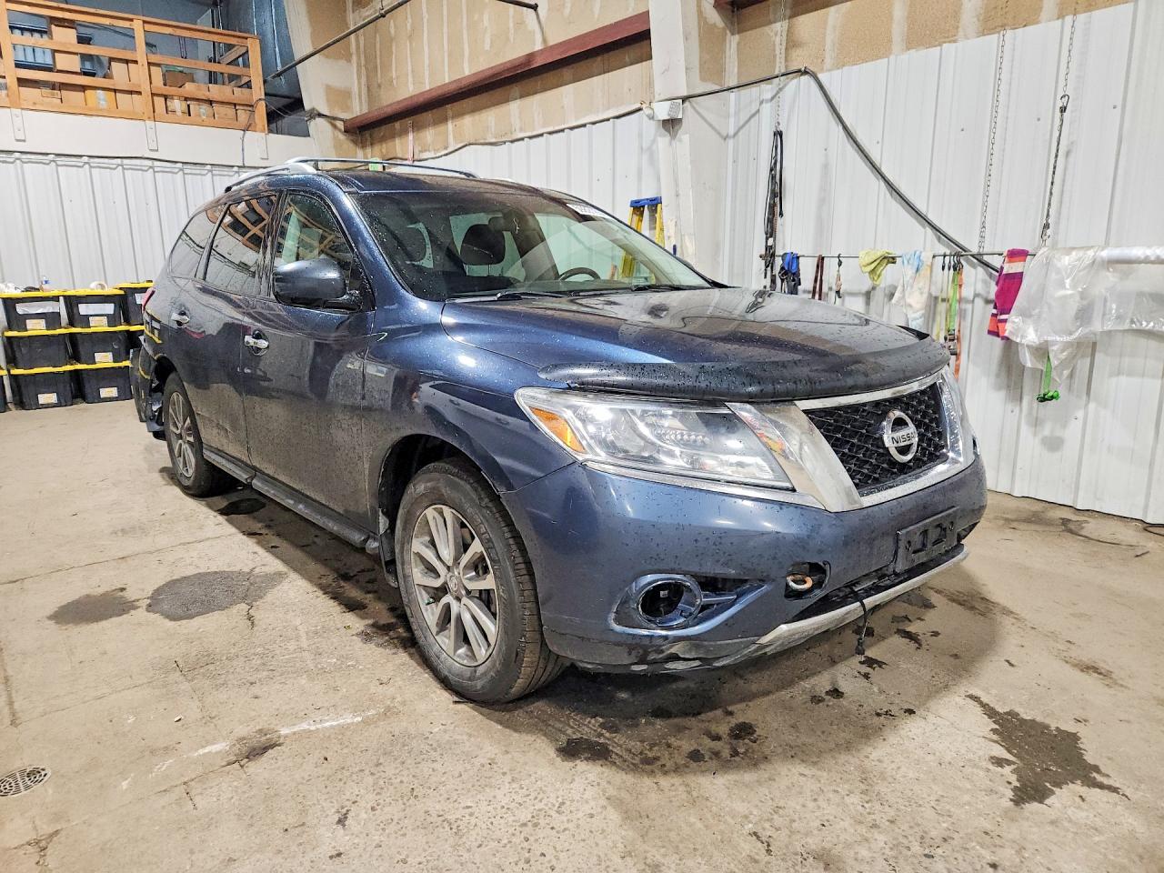 2014 Nissan Pathfinder Sv Blue vin: 5N1AR2MM9EC705724