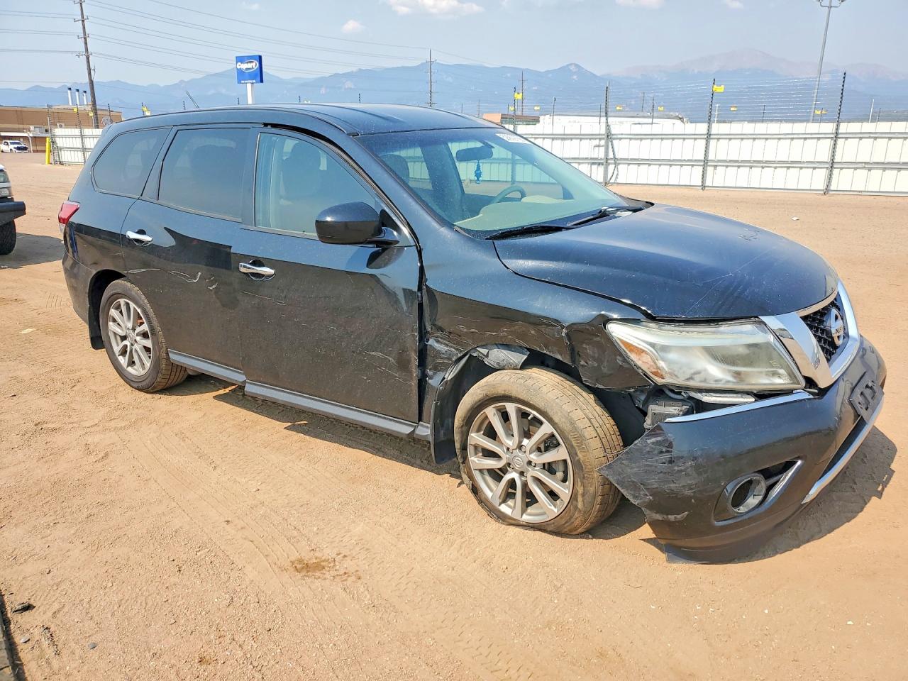 2015 Nissan Pathfinder S Черный vin: 5N1AR2MM9FC614969