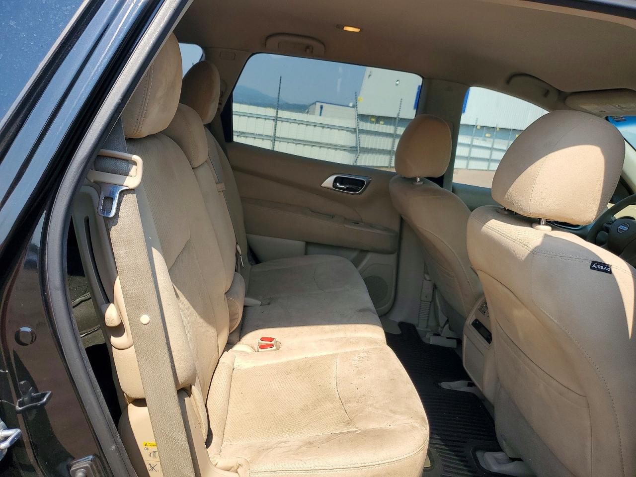 2015 Nissan Pathfinder S Черный vin: 5N1AR2MM9FC614969