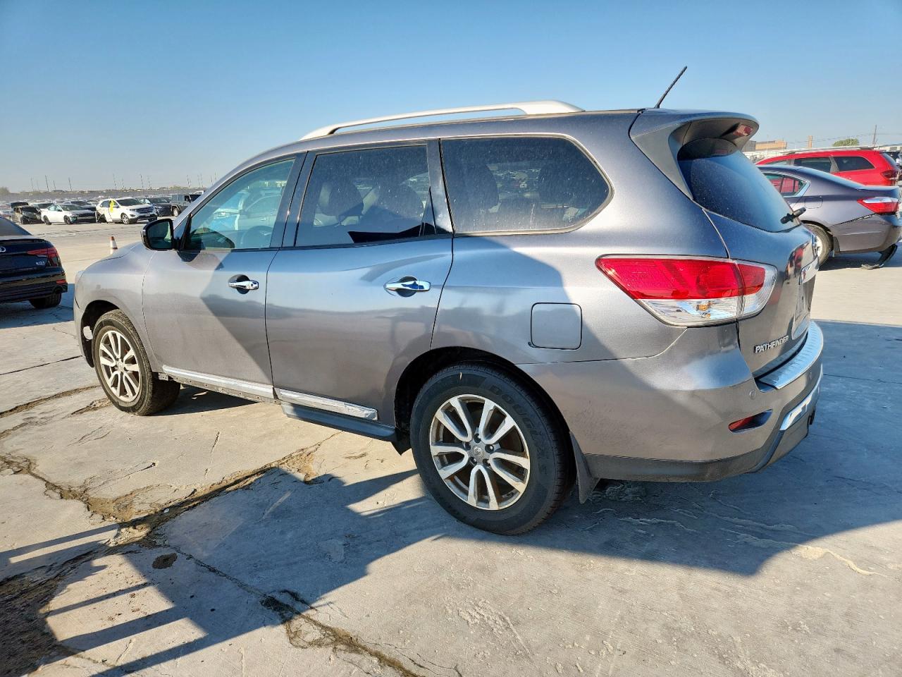 2015 Nissan Pathfinder S Gray vin: 5N1AR2MM9FC632419