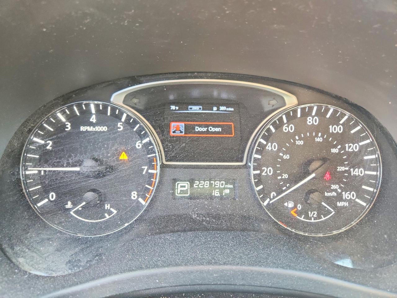 2015 Nissan Pathfinder Sv Gray vin: 5N1AR2MM9FC646837