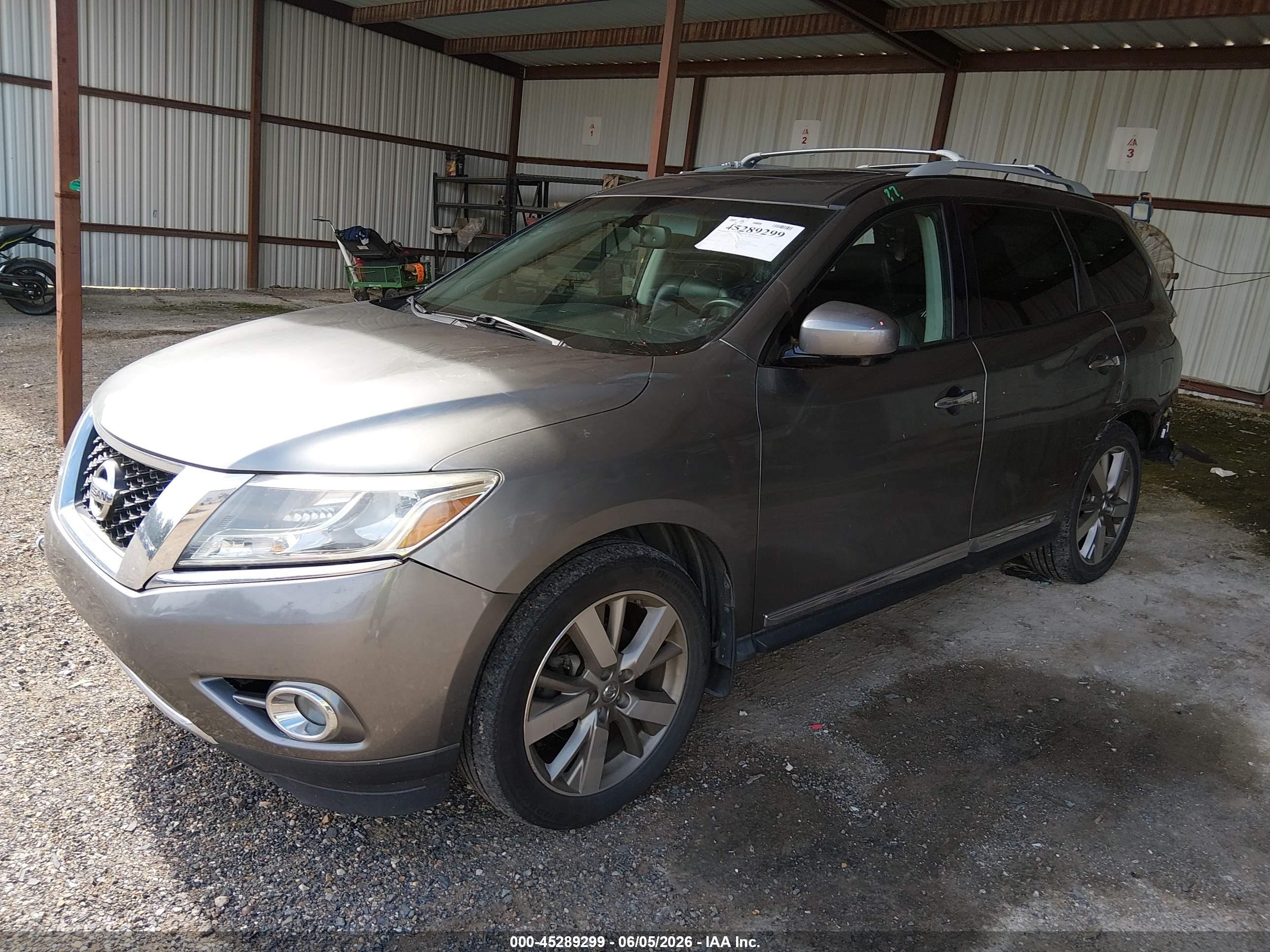 2015 Nissan Pathfinder Platinum/s/sl/sv Gray vin: 5N1AR2MM9FC660365