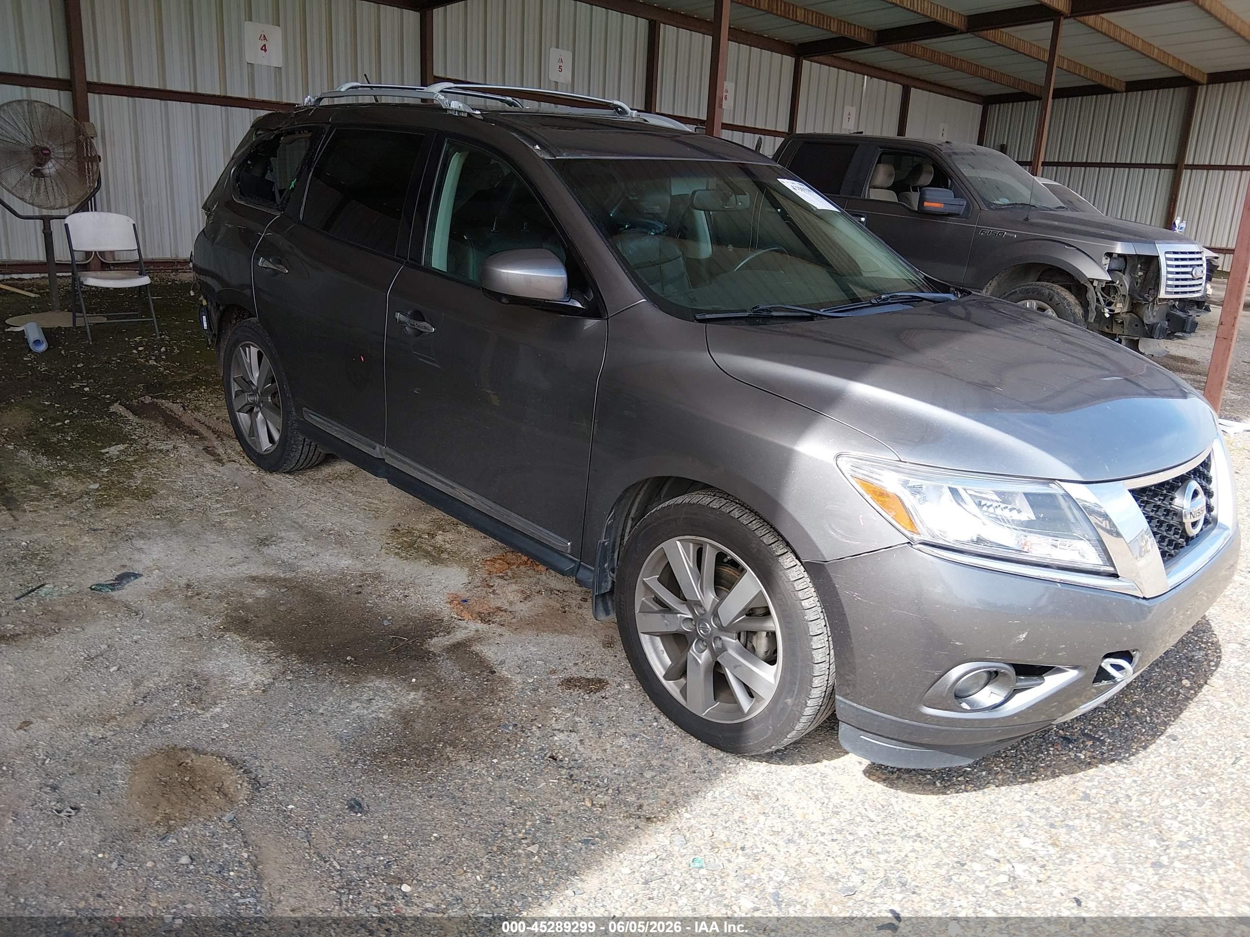 2015 Nissan Pathfinder Platinum/s/sl/sv Gray vin: 5N1AR2MM9FC660365