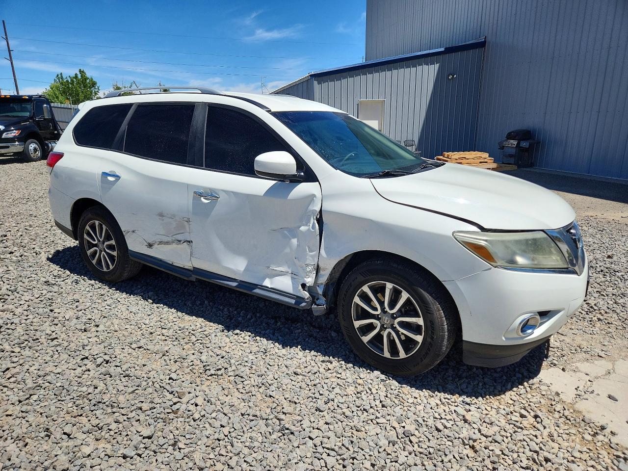 2015 Nissan Pathfinder S/sv/sl/platinum White vin: 5N1AR2MM9FC663623
