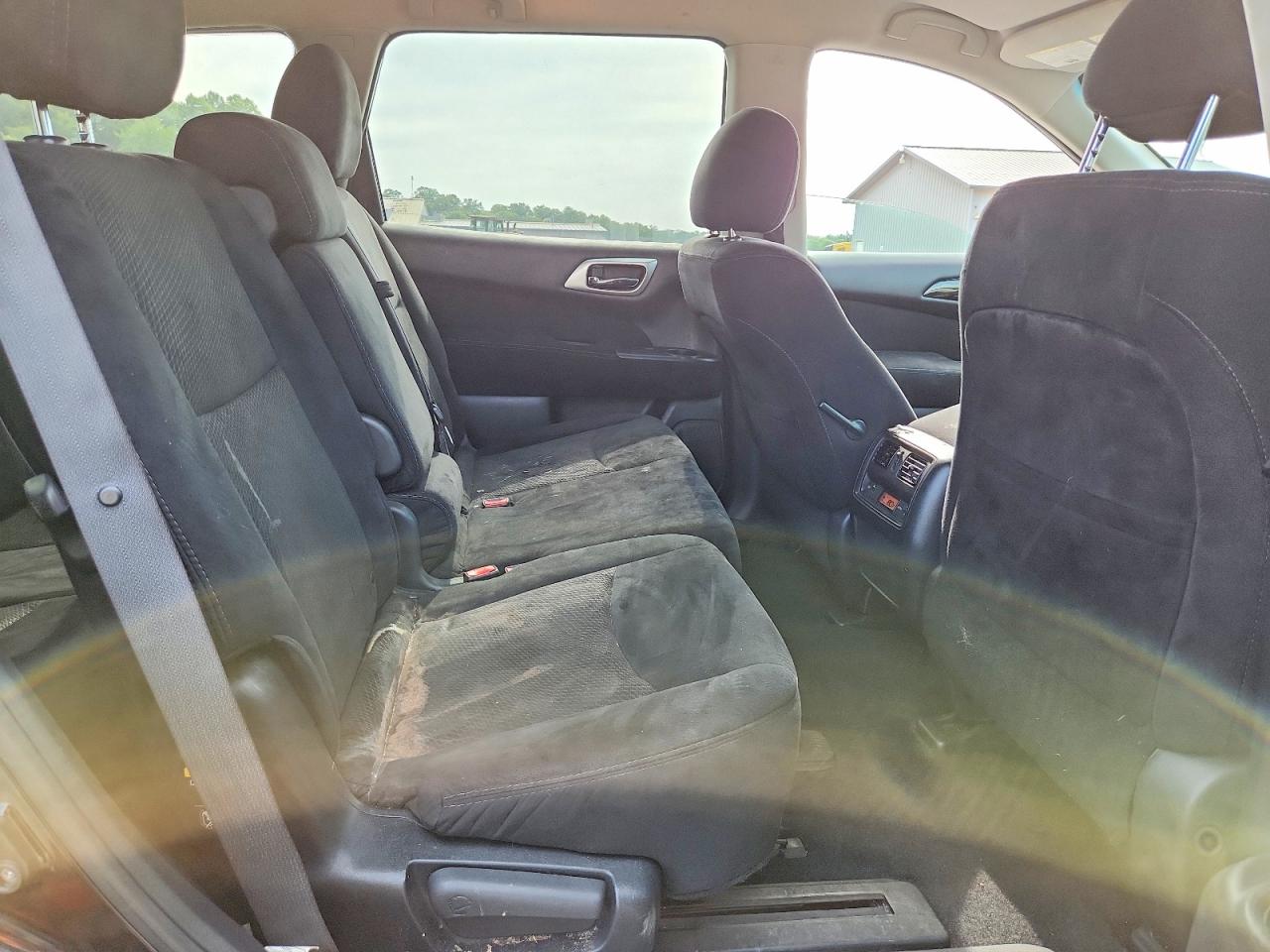 2015 Nissan Pathfinder S Черный vin: 5N1AR2MM9FC695214