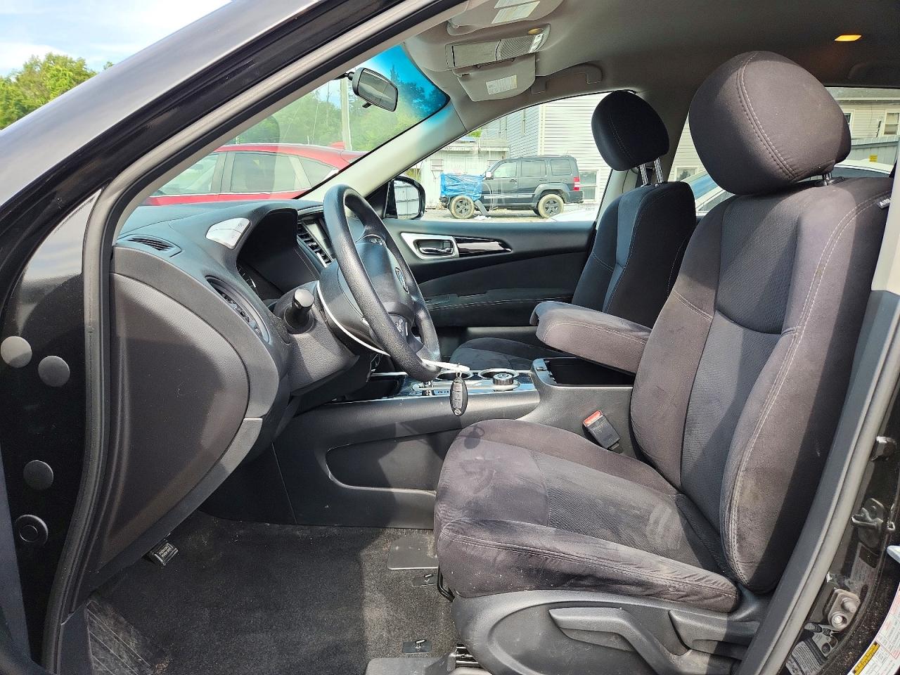 2015 Nissan Pathfinder S Черный vin: 5N1AR2MM9FC695214