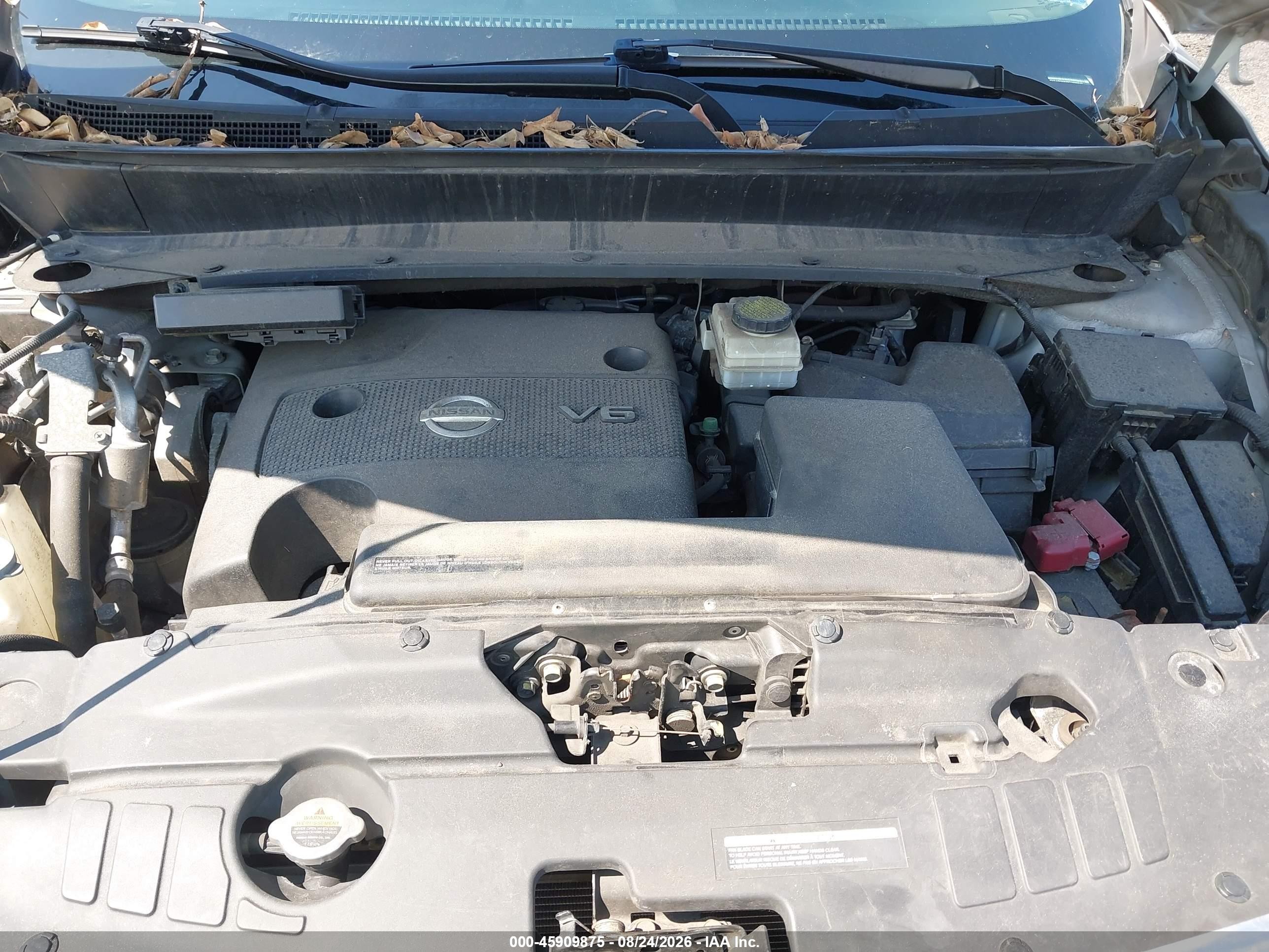 2015 Nissan Pathfinder Sl Silver vin: 5N1AR2MM9FC696637